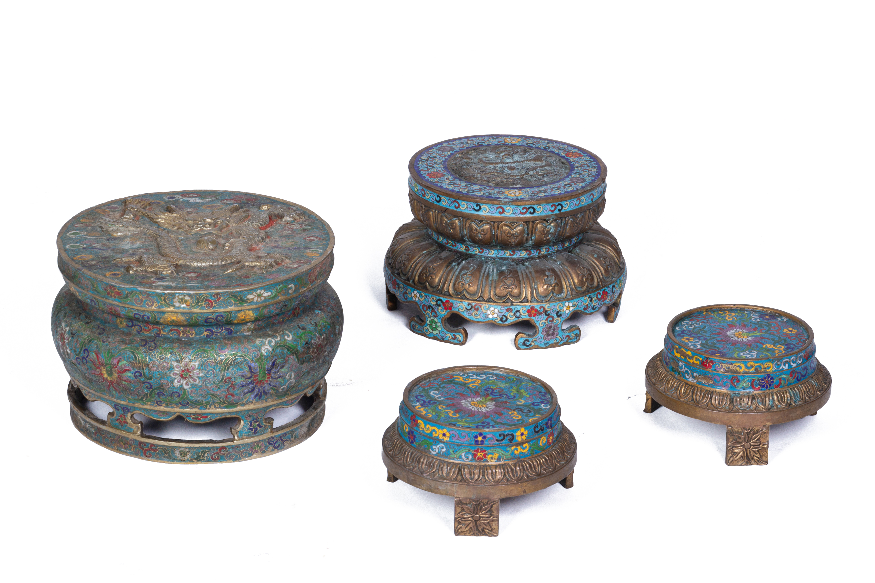 A GROUP OF FOUR CLOISONNE ENAMEL STANDS