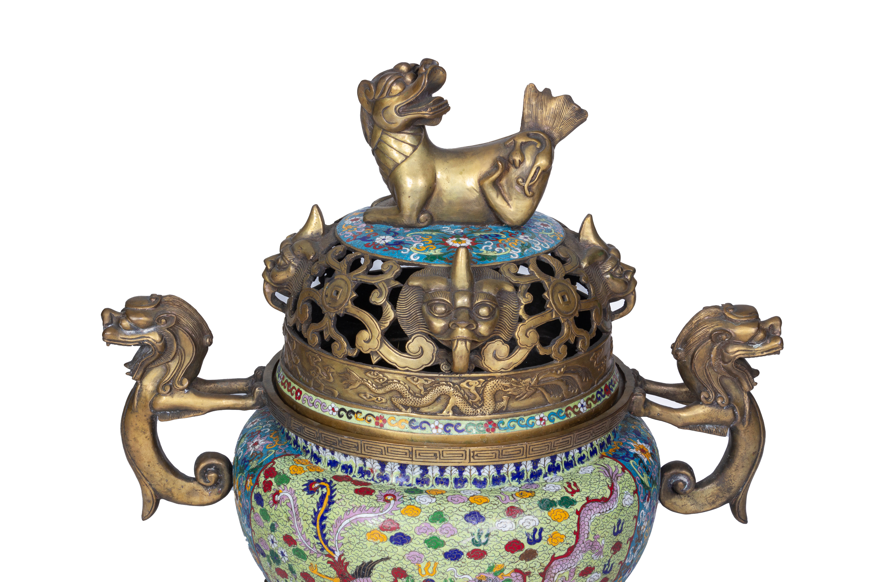 A LARGE CLOISONNE ENAMEL TWIN HANDLED CENSER - Image 2 of 3