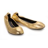 A PAIR OF GOLD TONED METALLIC LANVIN PUMPS EU39