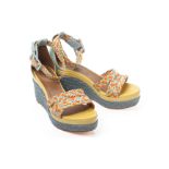 A PAIR OF HERMES WEDGE SANDALS EU40