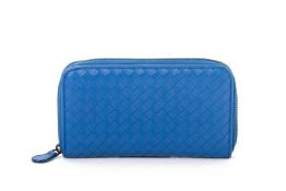 A BOTTEGA VENETA BLUE INTRECCIATO LEATHER WALLET