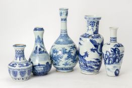 A GROUP OF FIVE BLUE AND WHITE PORCELAIN VASES