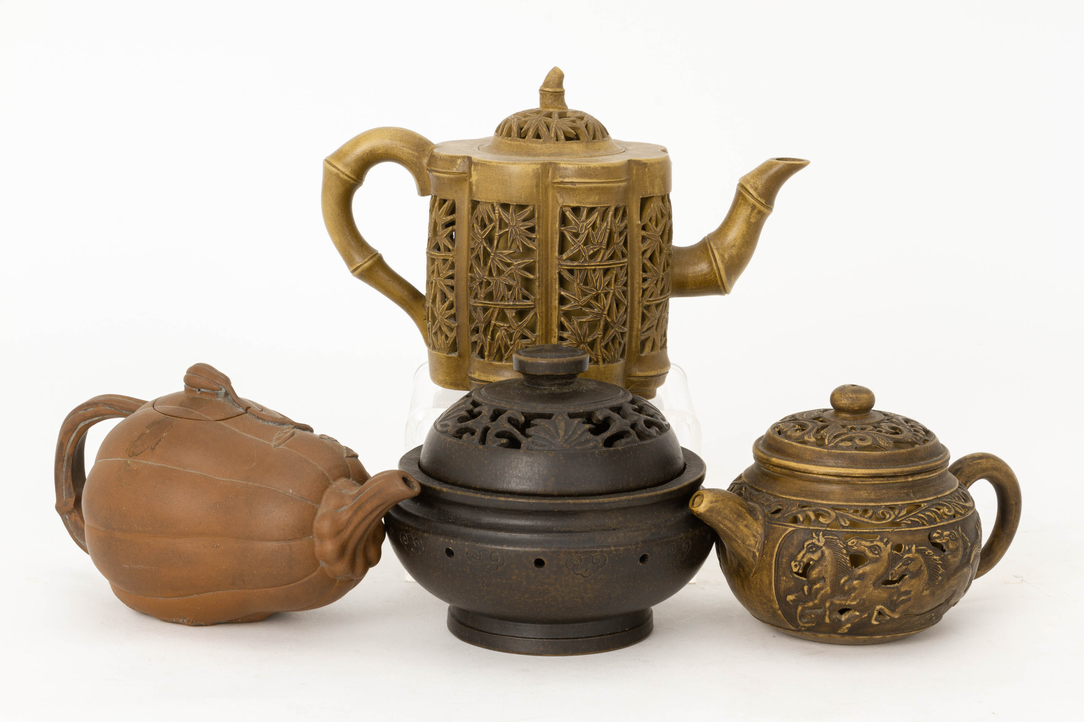 A GROUP OF TWELVE CHINESE POTTERY TEAPOTS AND COVERED BOWLS - Image 3 of 3