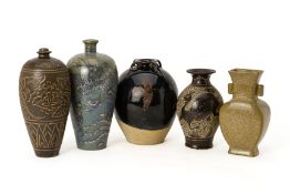 A GROUP OF FIVE EARLY STYLE CERAMIC VASES AND JARS