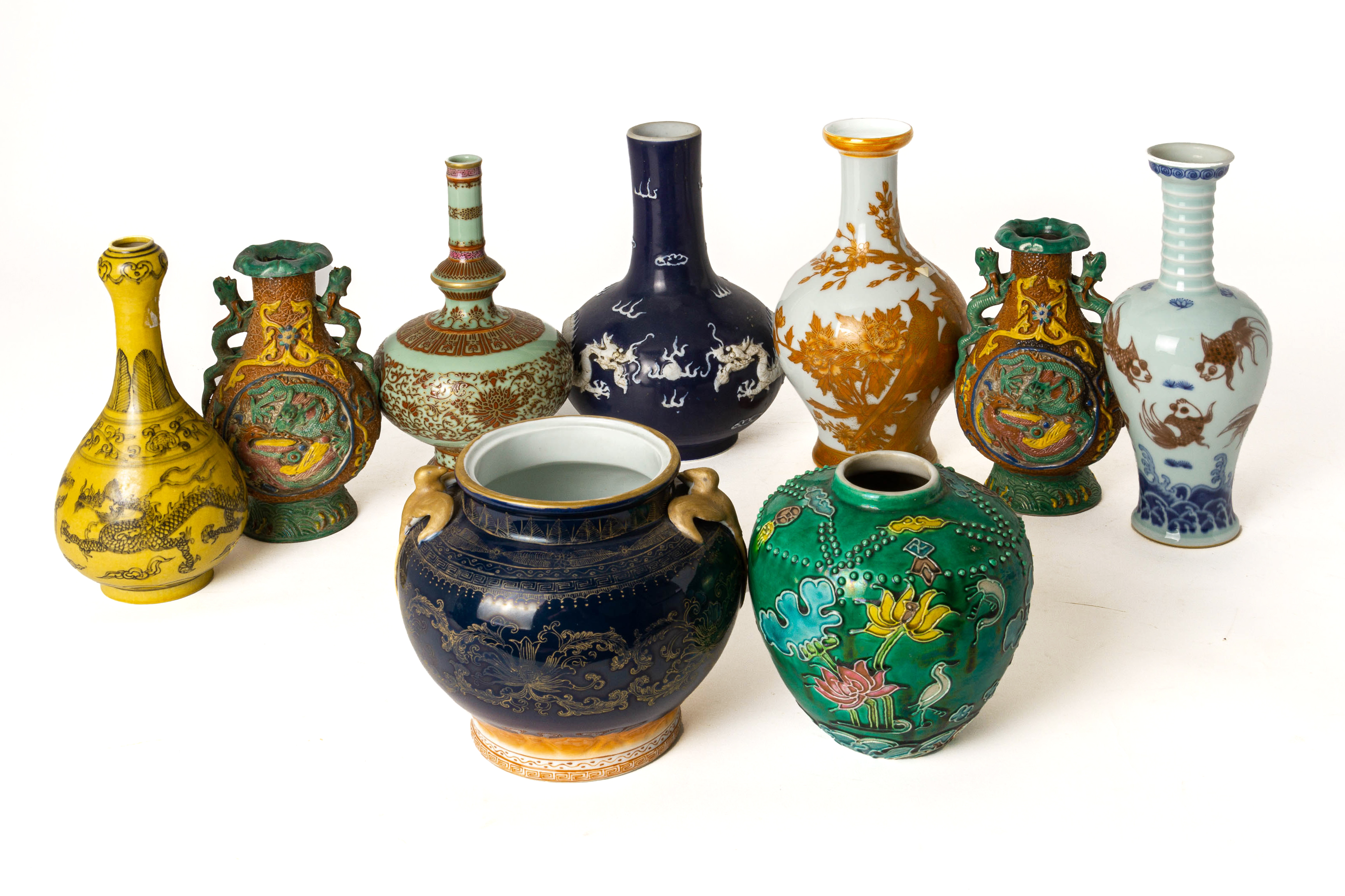 A GROUP OF NINE CHINESE PORCELAIN VASES