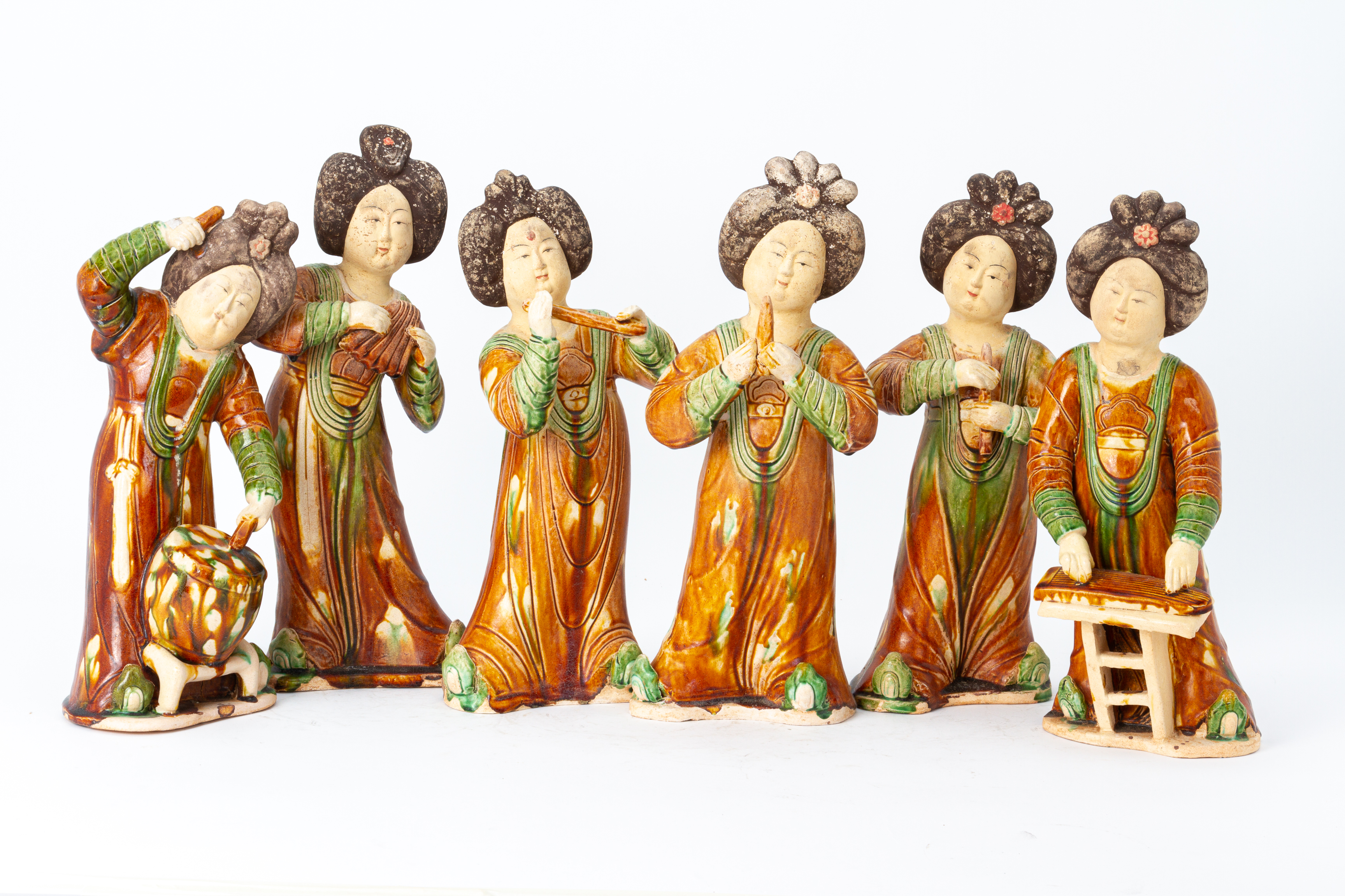 A SET OF SIX TANG STYLE SANCAI FIGURES OF MUSICIANS