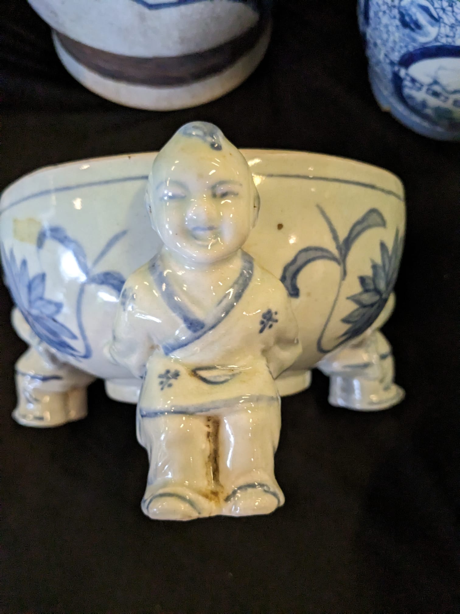 GROUP OF BLUE AND WHITE PORCELAIN ITEMS - Image 10 of 28