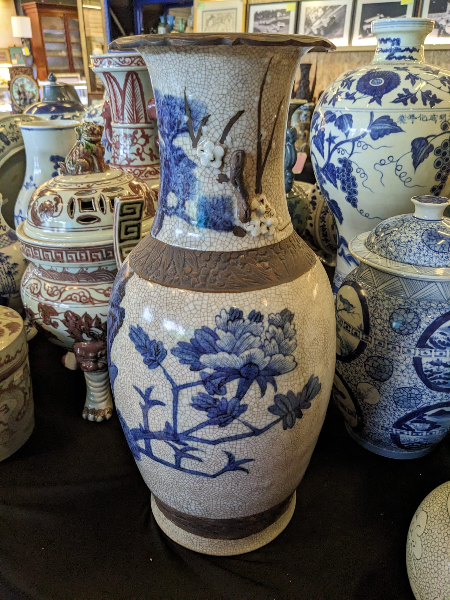 GROUP OF BLUE AND WHITE PORCELAIN ITEMS - Image 26 of 28