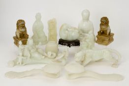 AN ASSORTED GROUP OF IMITATION JADE OBJECTS