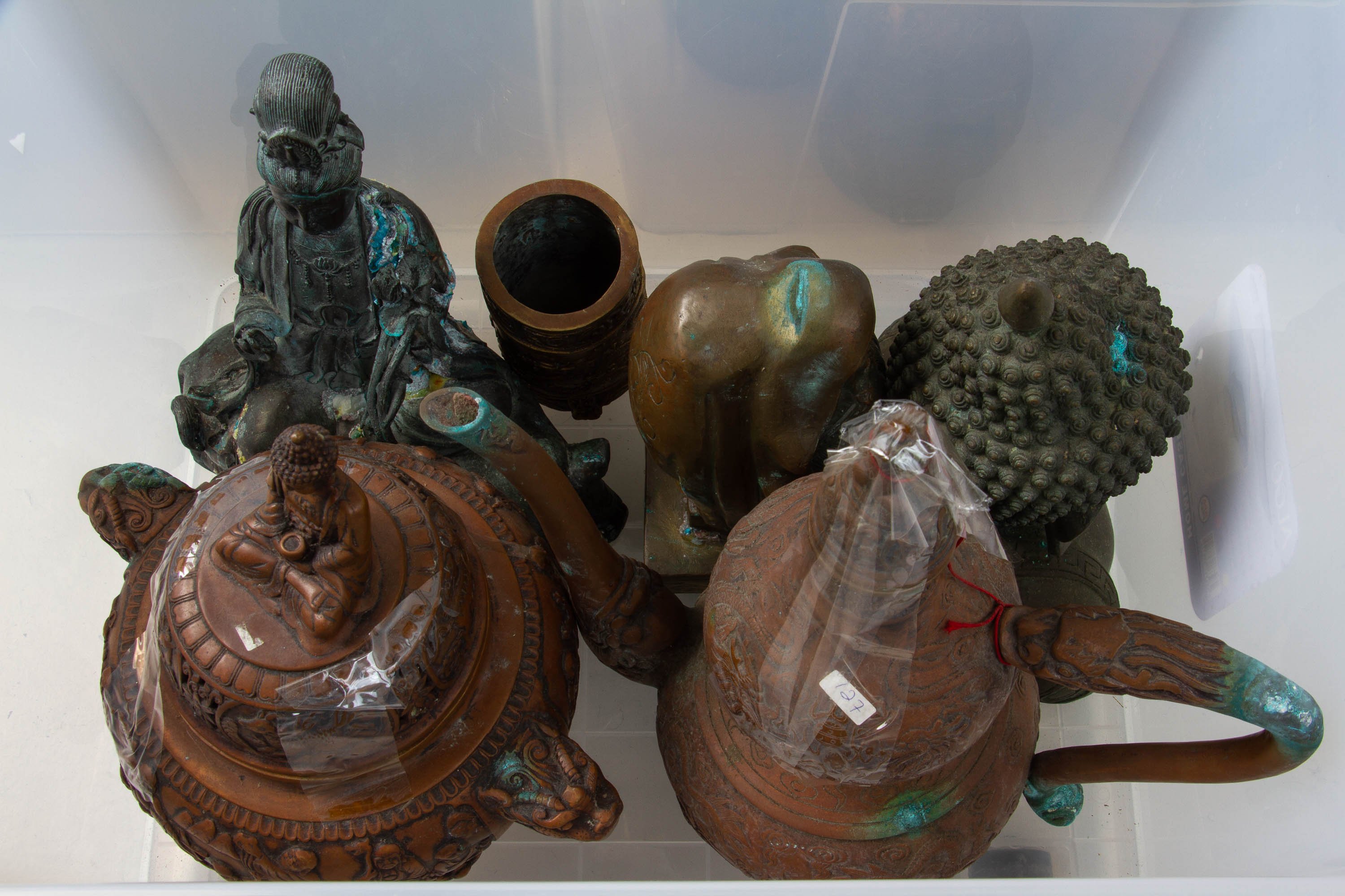 A LARGE GROUP OF ASSORTED CHINESE METALWARE - Image 4 of 5