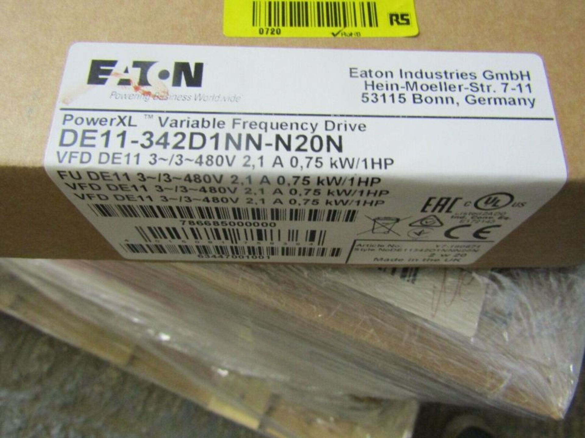 Eaton Variable Speed Starter 3-Phase In 60Hz 0.75kW 480Vac 2.1A DE11 tbl 1675076 - Image 3 of 3