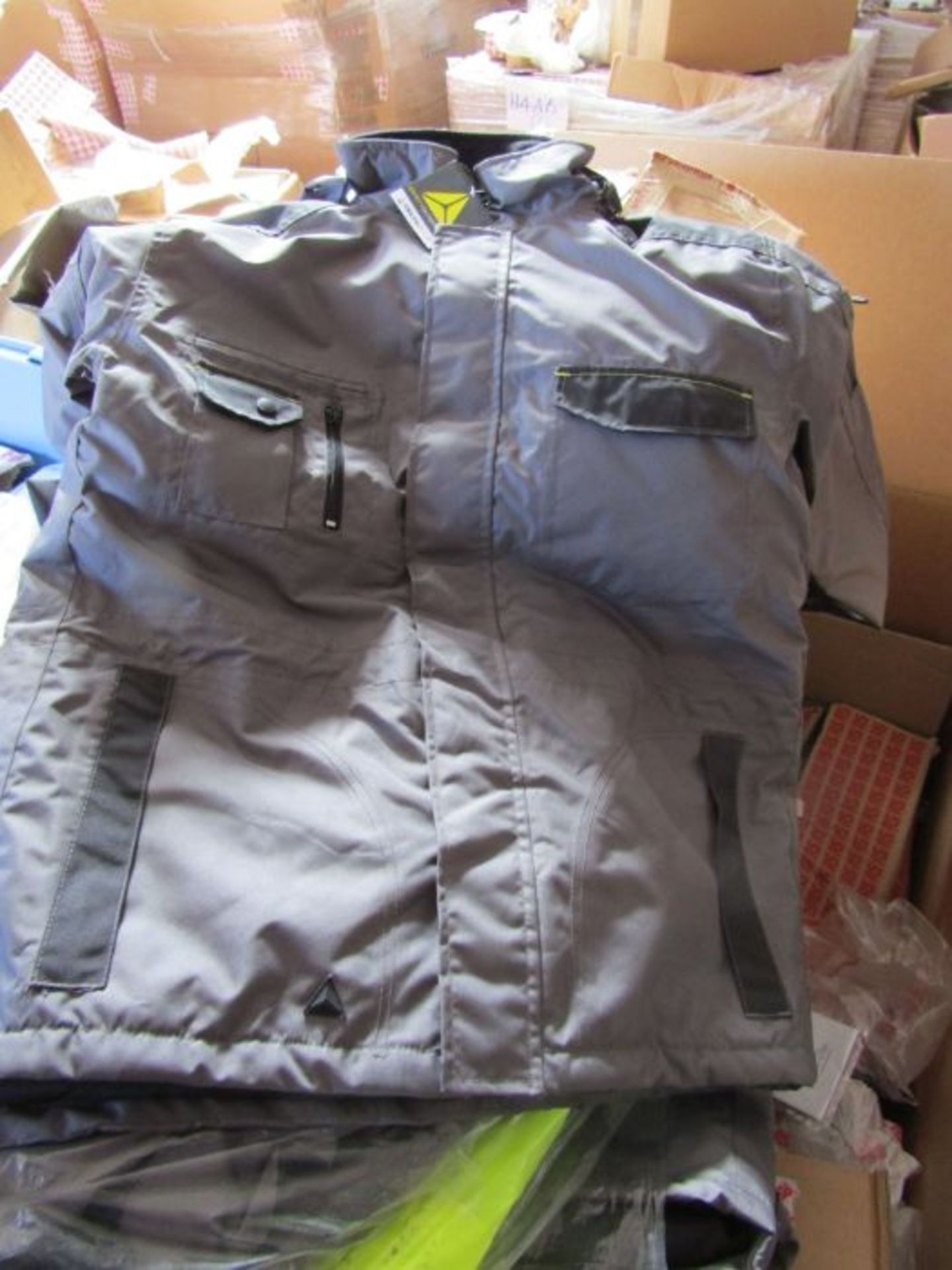 Large Quantity (30 items) of Work Jackets / Overalls / Utility Vest / Hi--Viz Motorway Jackets