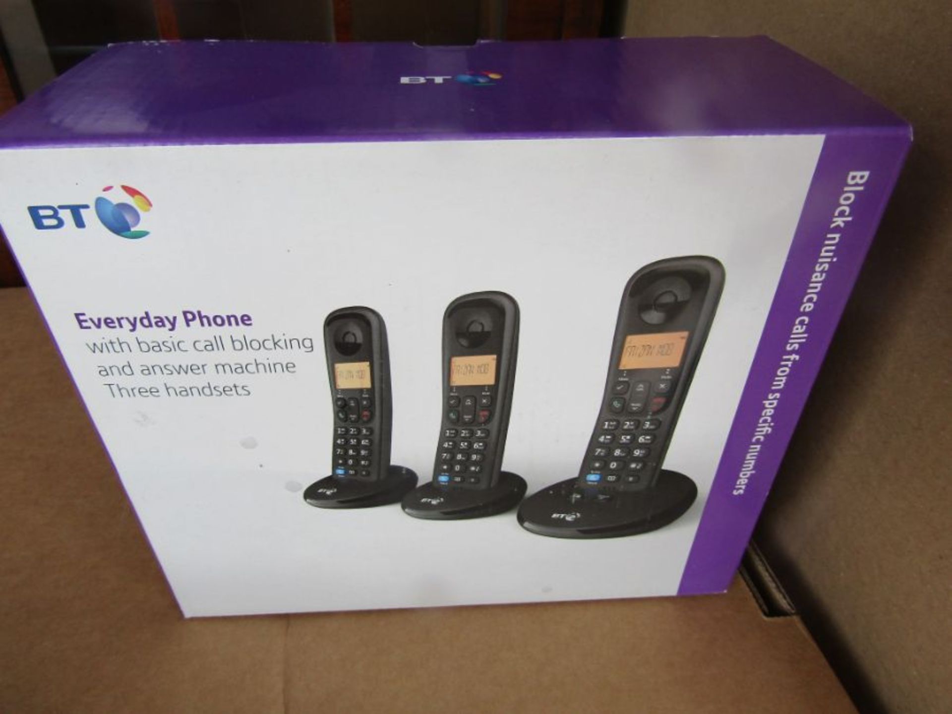 BT Everyday DECT TAM TRIO Cordless Answerphone Telephone 3 Handsets IT 1728213 - Image 2 of 3