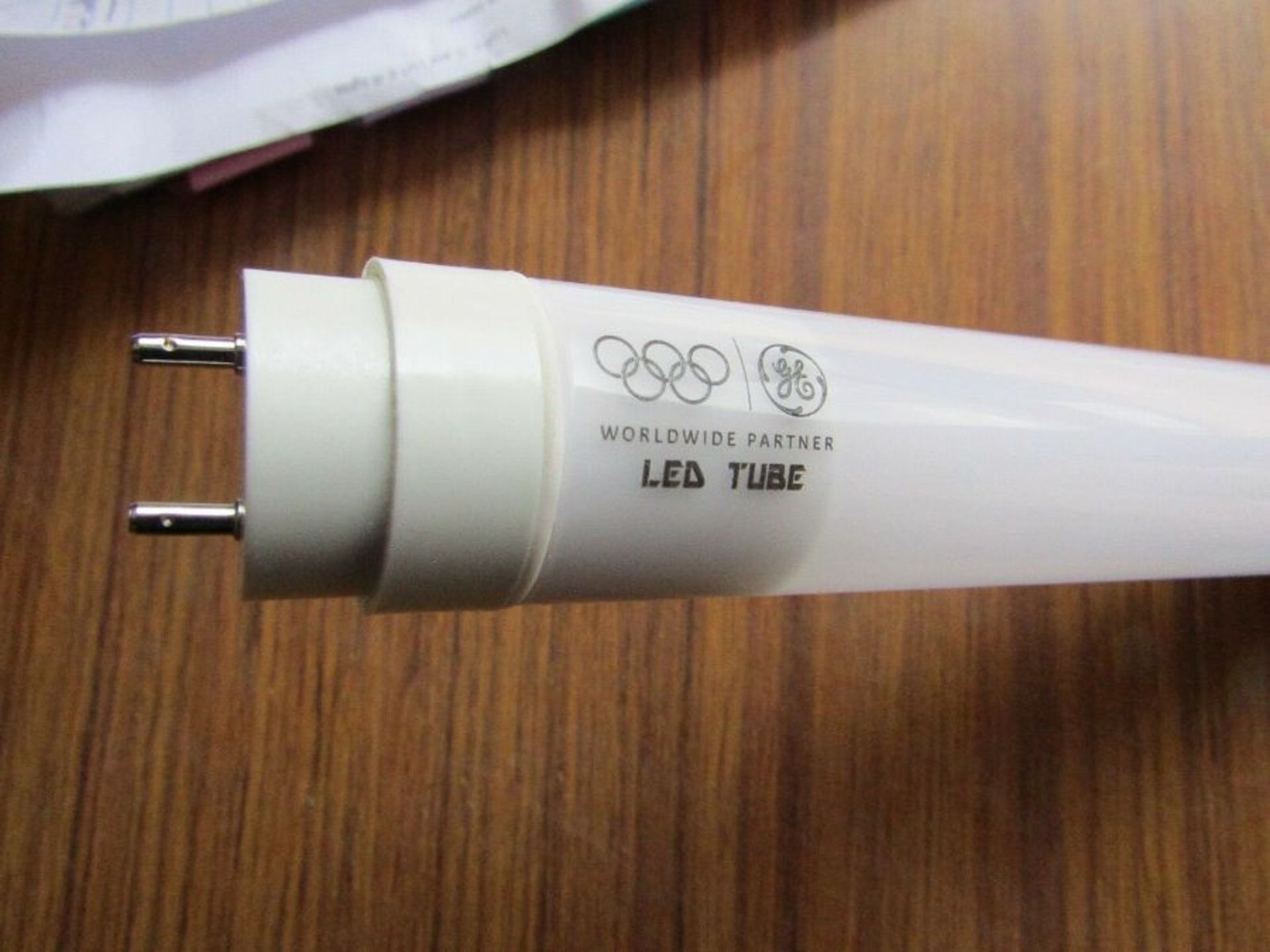 50 x GE 20W 2050lm T8 LED Tube Light Cool White 1200mm G13 Cap, 240V Blk 9139905