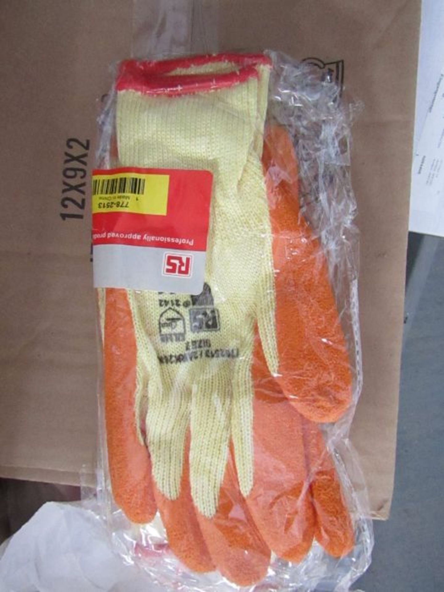 44 pairs of Latex Palm Gloves 2ARK26K-22 - 7 size 7 7782513