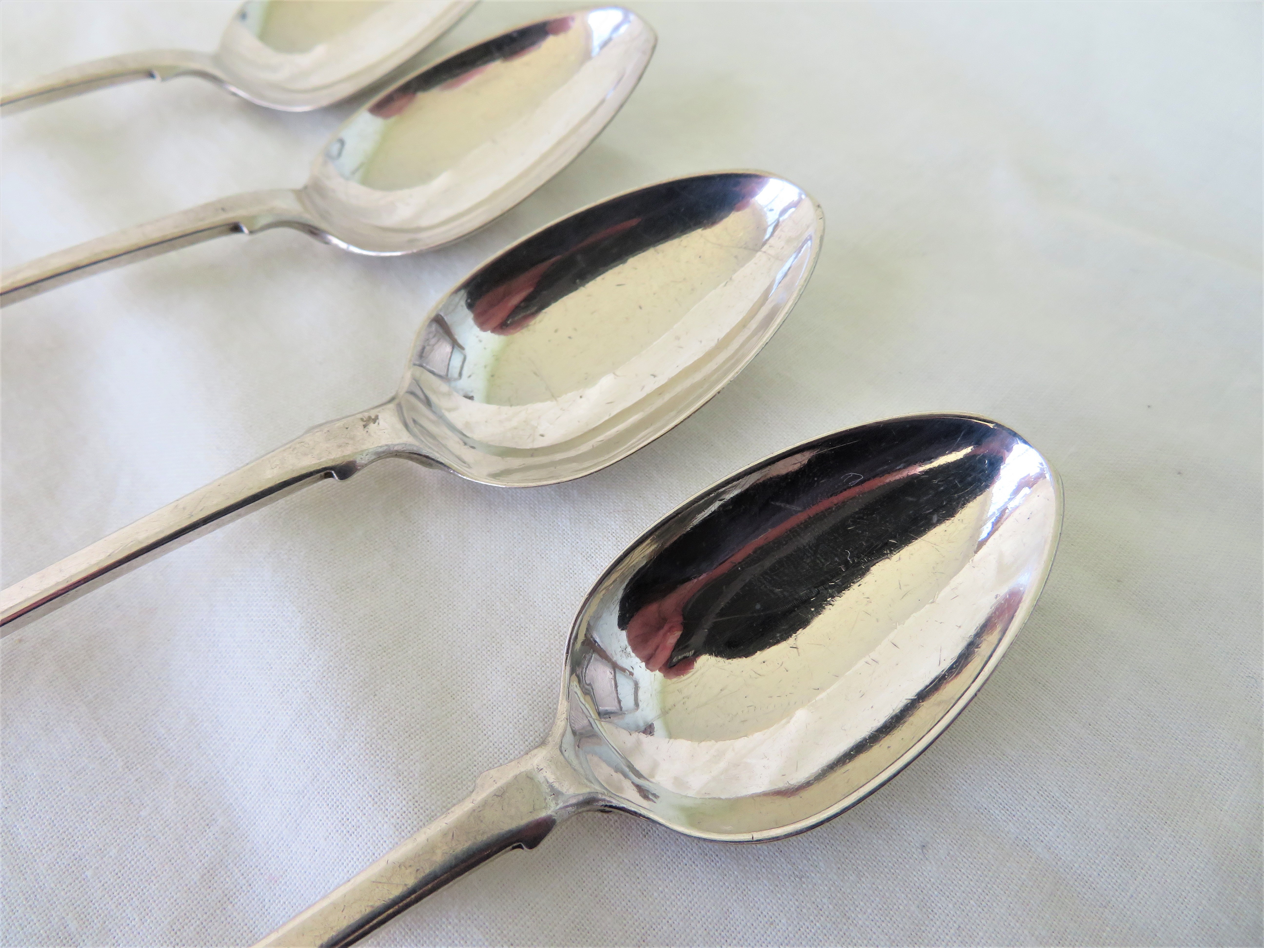 Rare Lot of 4 Scottish Provincial "Forres" Silver Teaspoons - William Ferguson c 1825-35. - Image 12 of 22