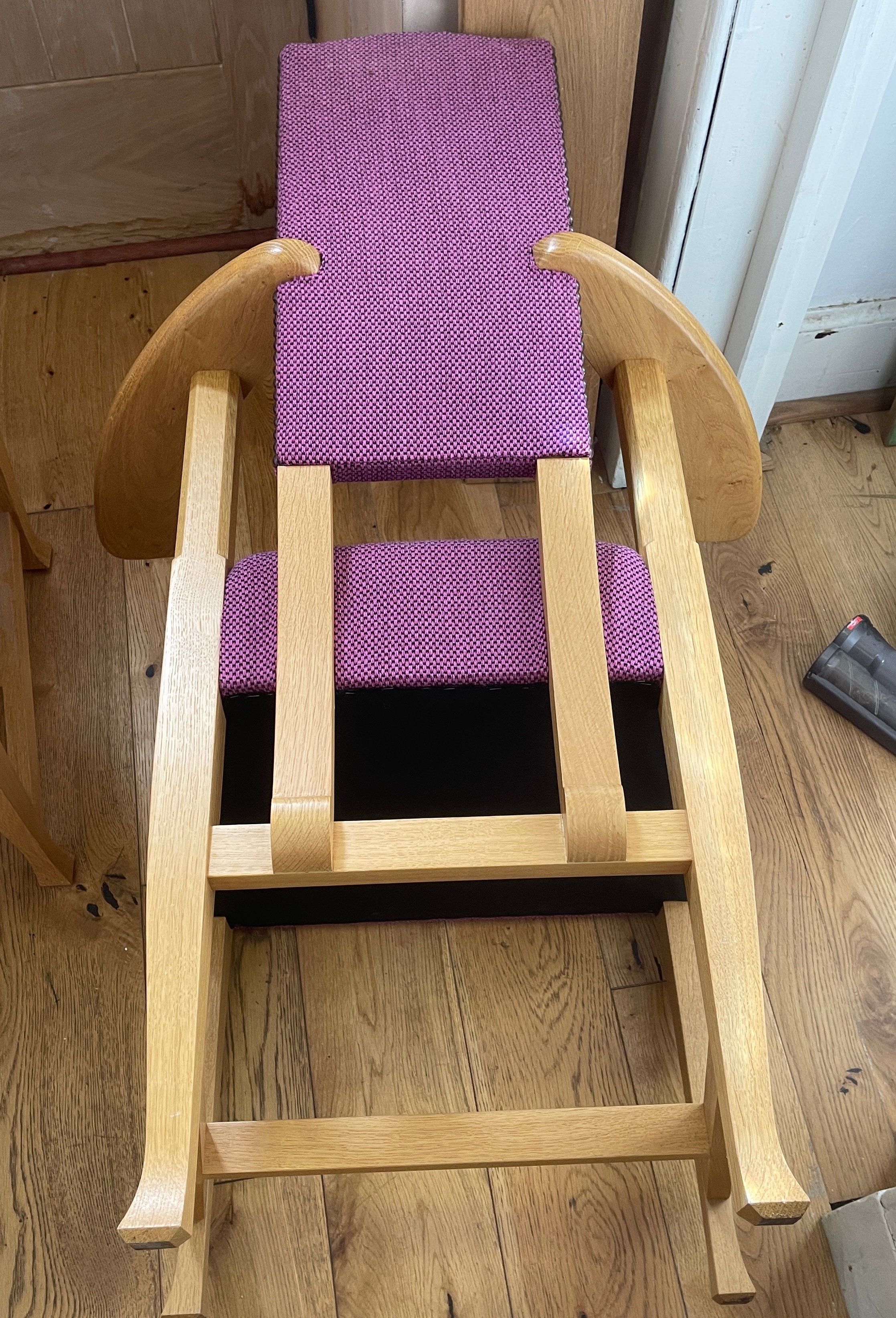 Gavin Robertson Bespoke Furniture Maker Pair of Arts Crafts Style Chairs in Oak - 37" tall seat 21" - Image 4 of 7