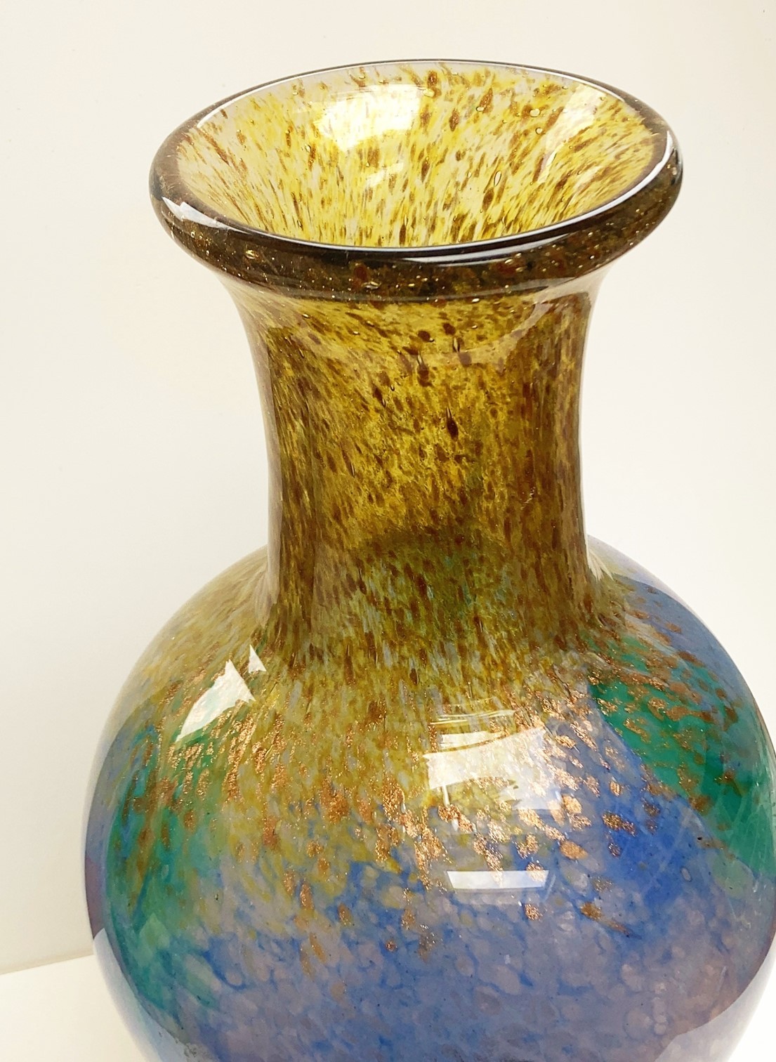 Unique, large sized, Monart Scottish Art Glass Vase - 45cm tall. - Image 4 of 6