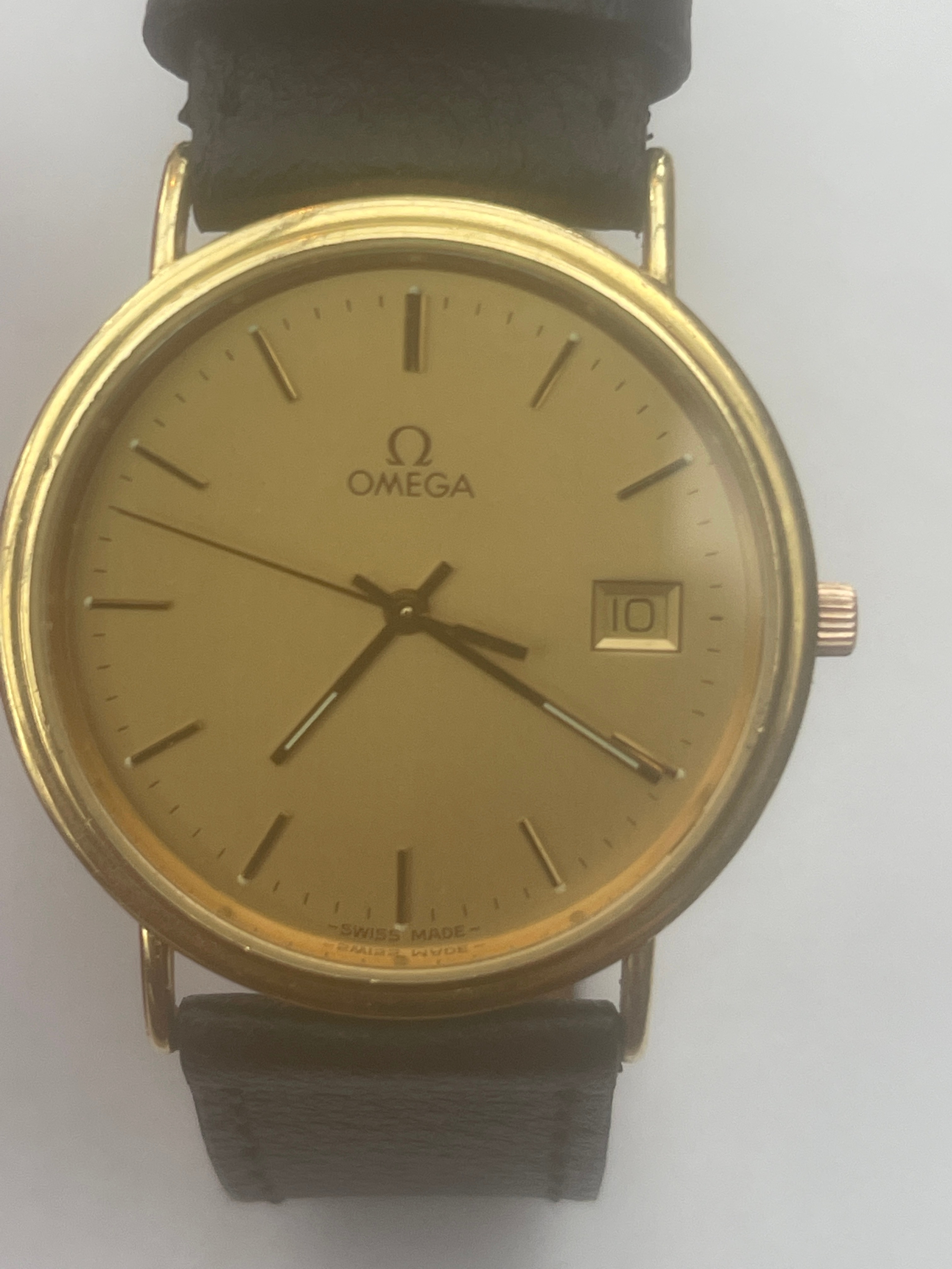 Vintage Boxed 18ct Gold Omega Gents Wristwatch - working order. - Image 2 of 8