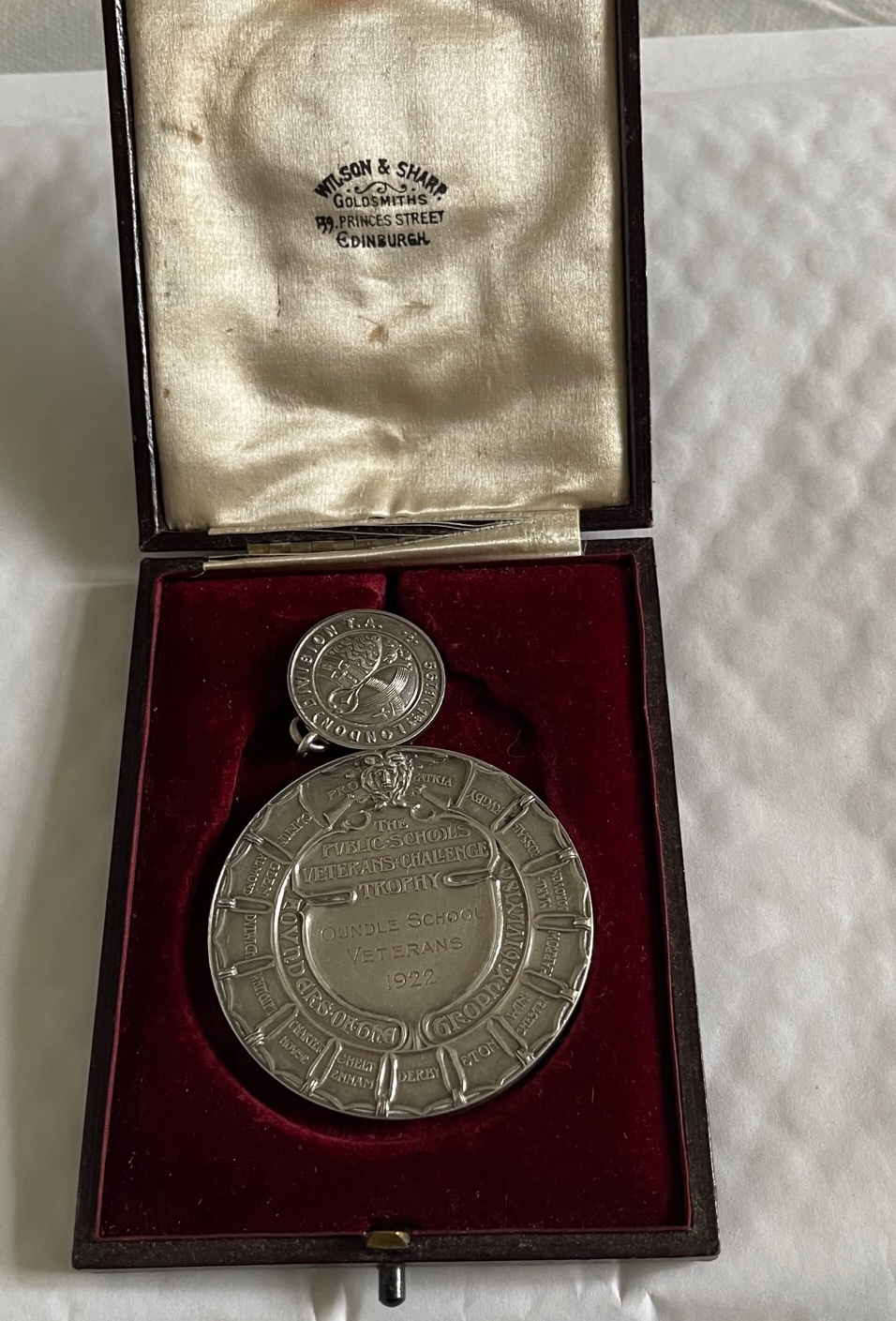 Antique Boxed Silver Public Schools Veterans Challenge Trophy Oundle School Veterans 1922 Medal 60mm