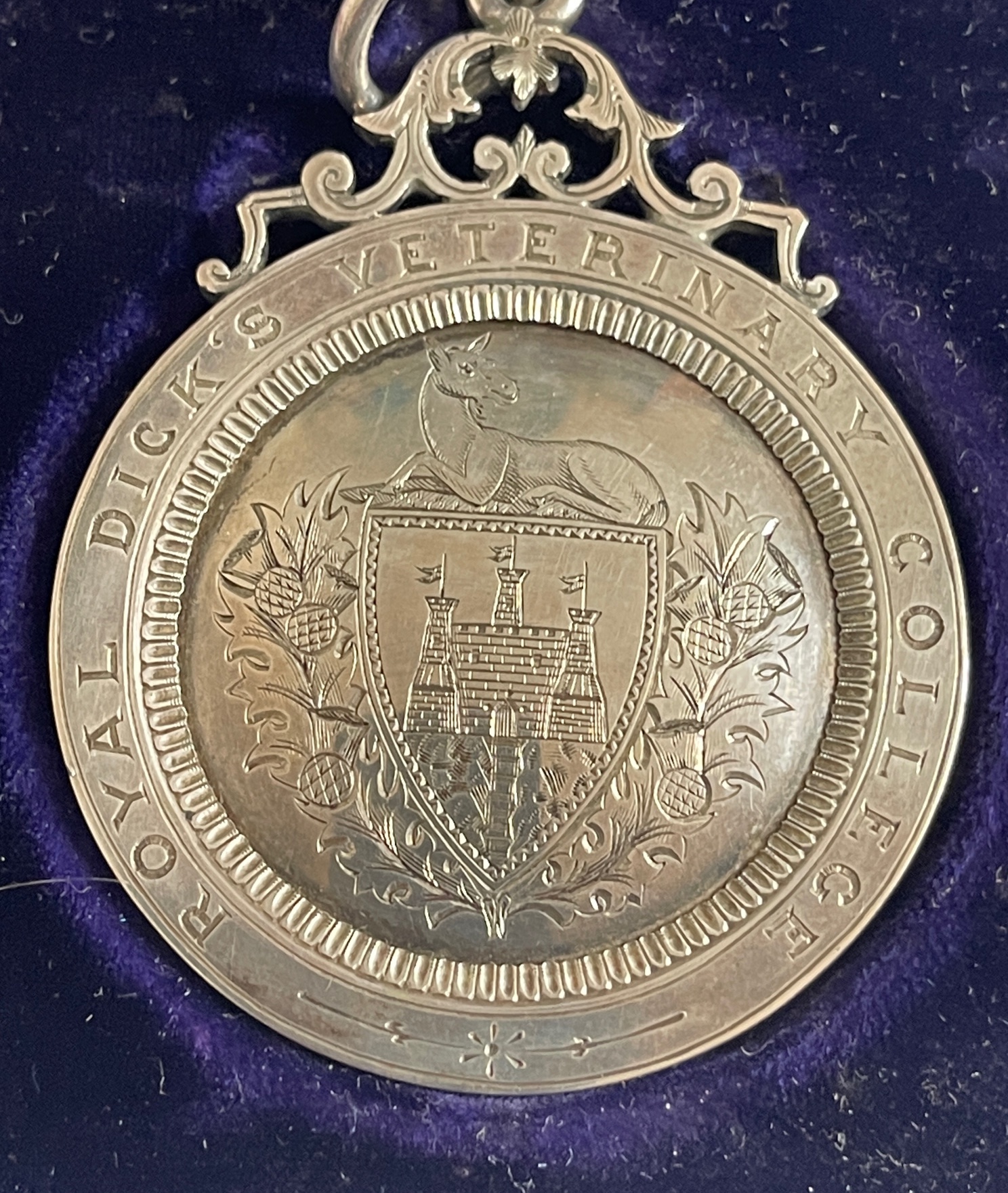 Antique Boxed Royal Dicks Veterinary College Medal awarded to a W Smith 1881 - 66mm x 49mm. - Image 2 of 4