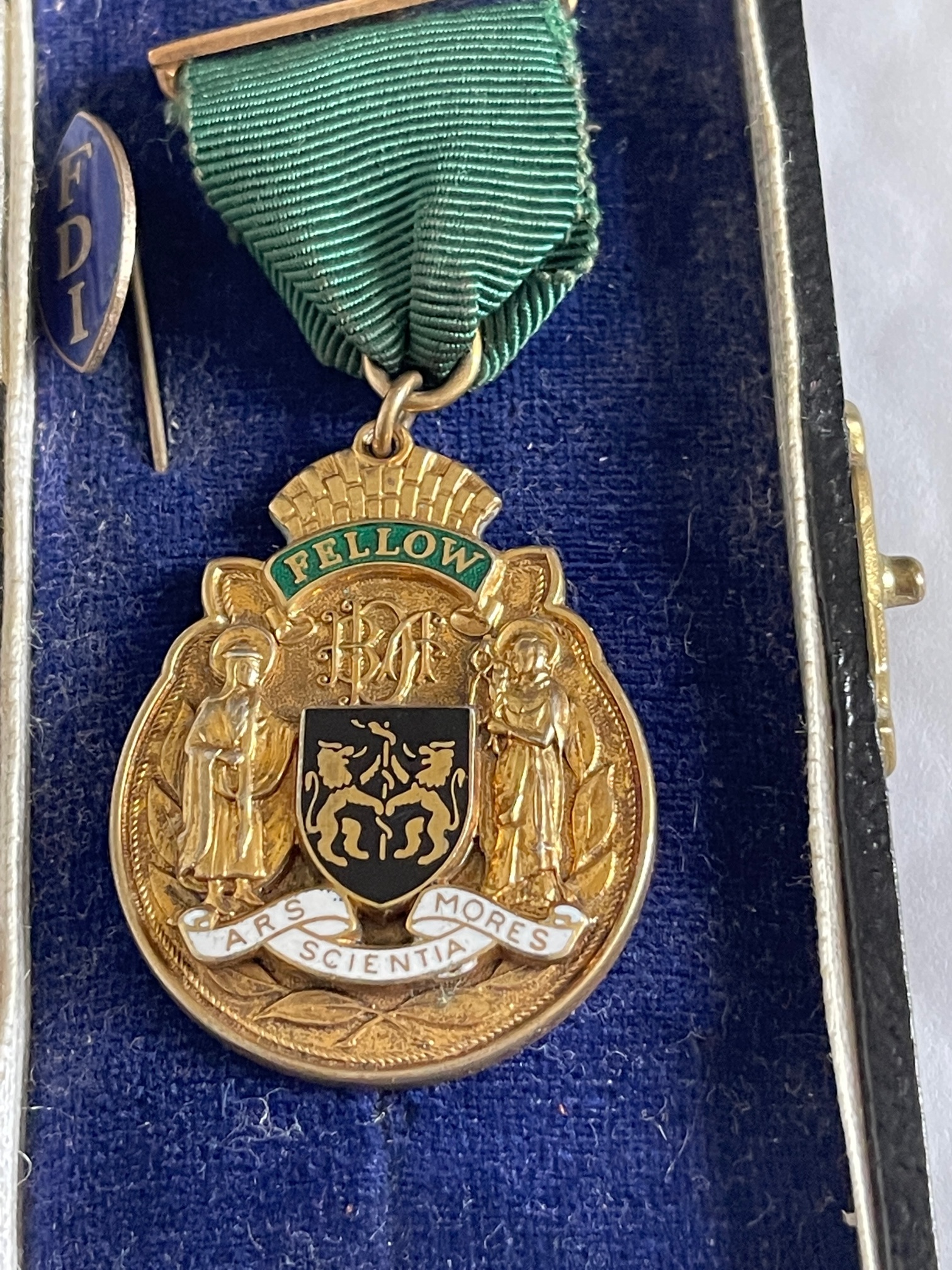 Vintage Boxed FDI Fellow Medal to a Professor J Aitchison 1966. - Image 2 of 3