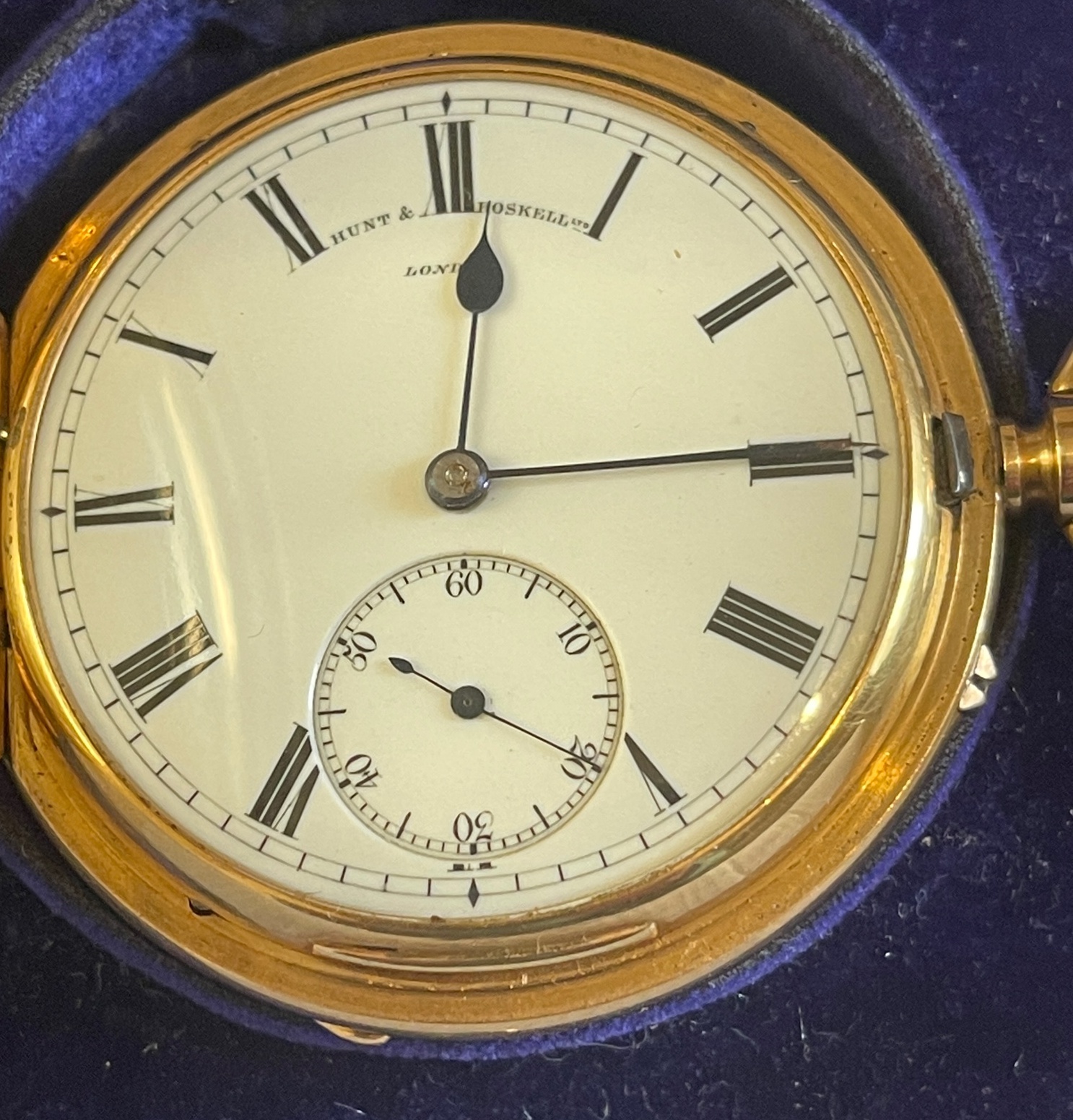 Antique Hunt&Roskell 18ct Gold Full Hunter Pocket Watch-working with Cameron Highlanders Inscription - Image 2 of 9