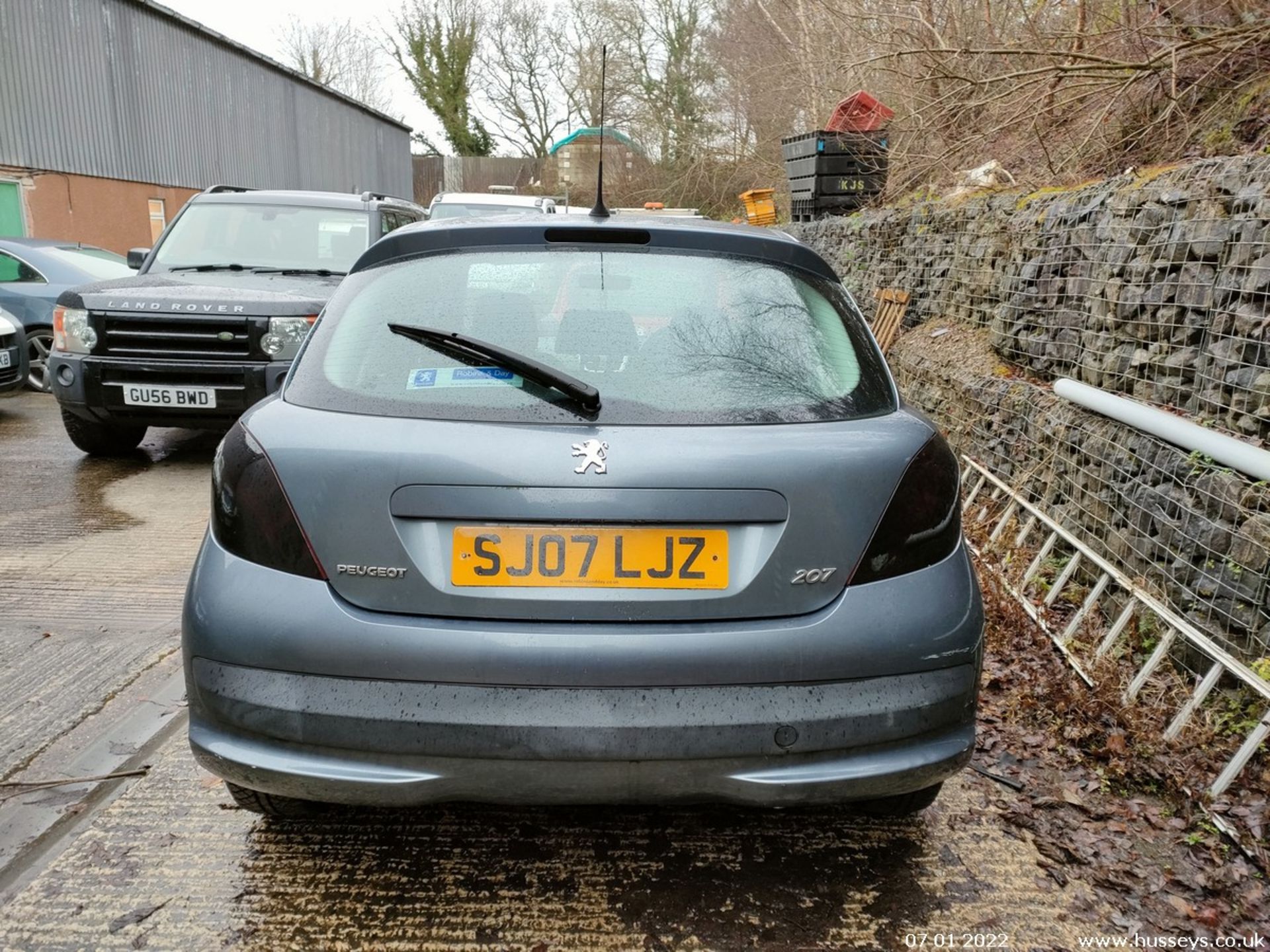 07/07 PEUGEOT 207 S - 1360cc 5dr Hatchback (Grey, 96k) - Image 11 of 23