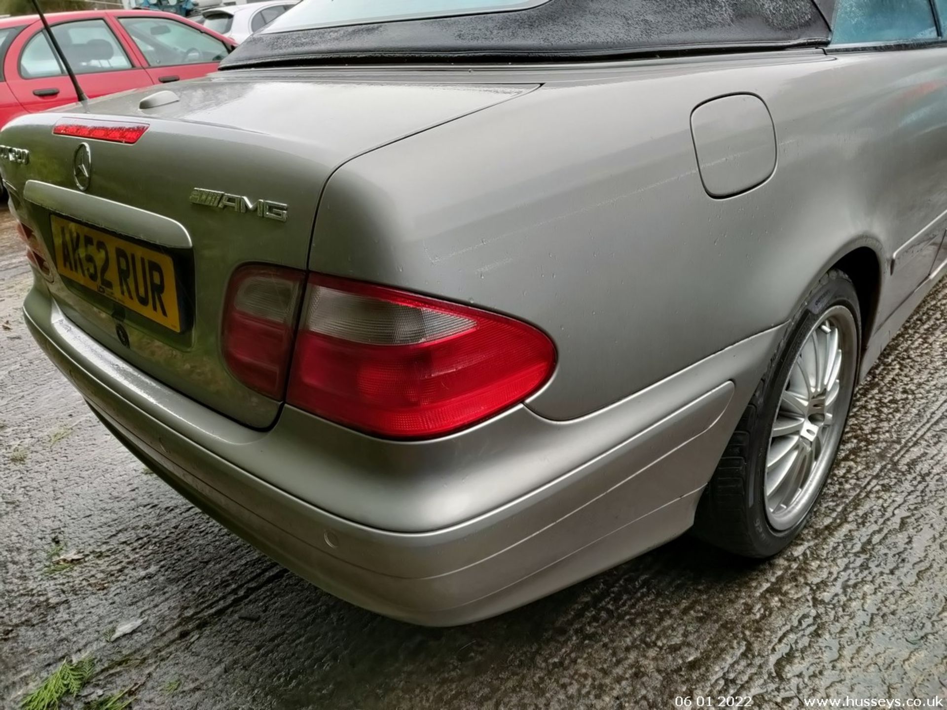 02/52 MERCEDES CLK320 AVANTGARDE AUTO - 3199cc 2dr Convertible (Silver, 89k) - Image 14 of 24