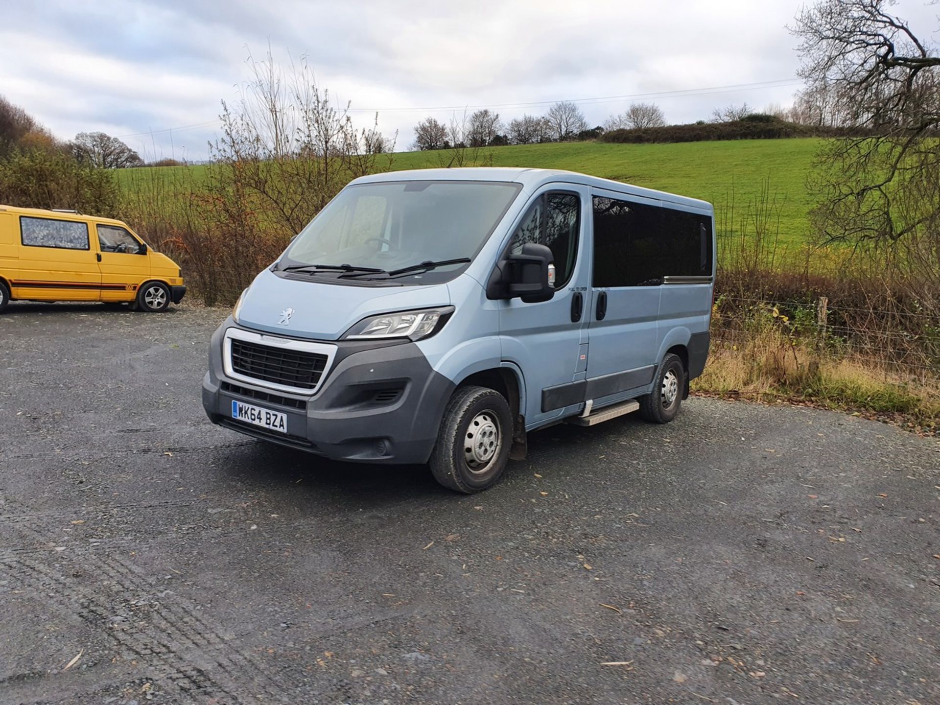 15/64 PEUGEOT BOXER 333 L1H1 HDI - 2198cc 5dr Minibus (Blue, 9k) - Image 3 of 36