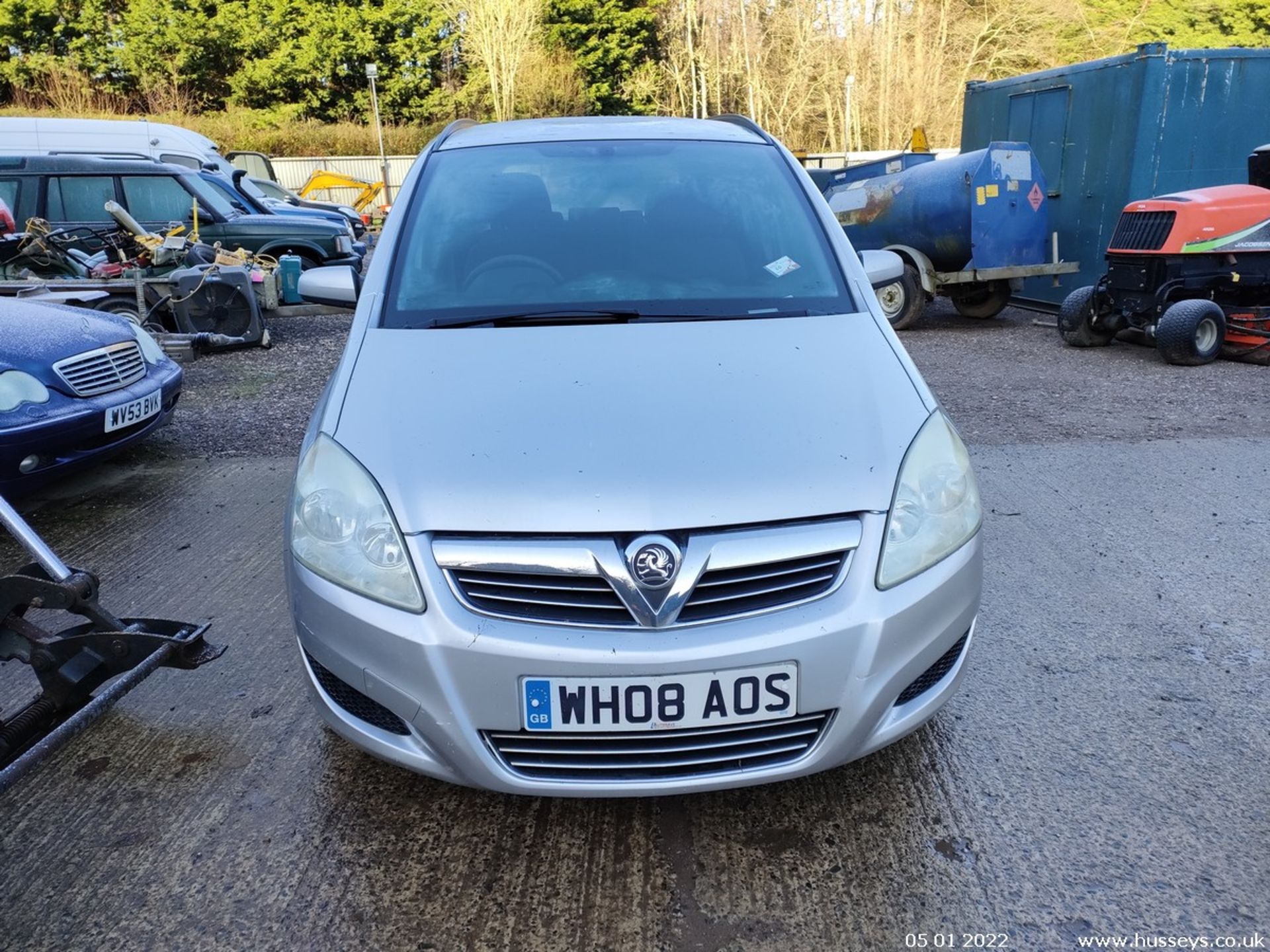 08/08 VAUXHALL ZAFIRA LIFE - 1598cc 5dr MPV (Silver, 86k) - Image 8 of 50