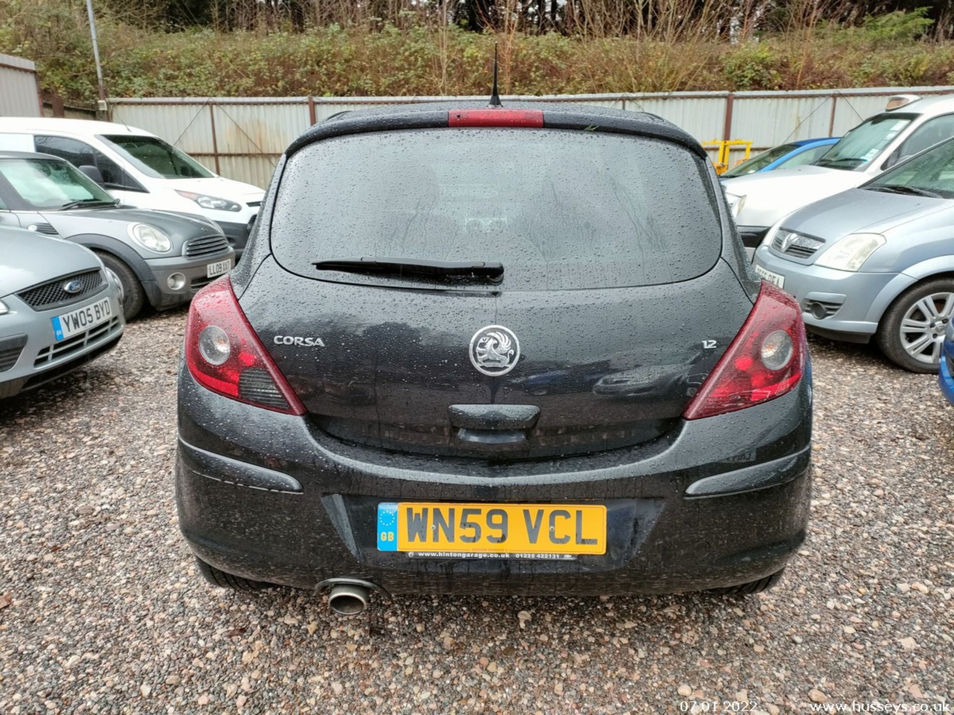 09/59 VAUXHALL CORSA SXI A/C - 1229cc 3dr Hatchback (Black, 125k) - Image 10 of 20