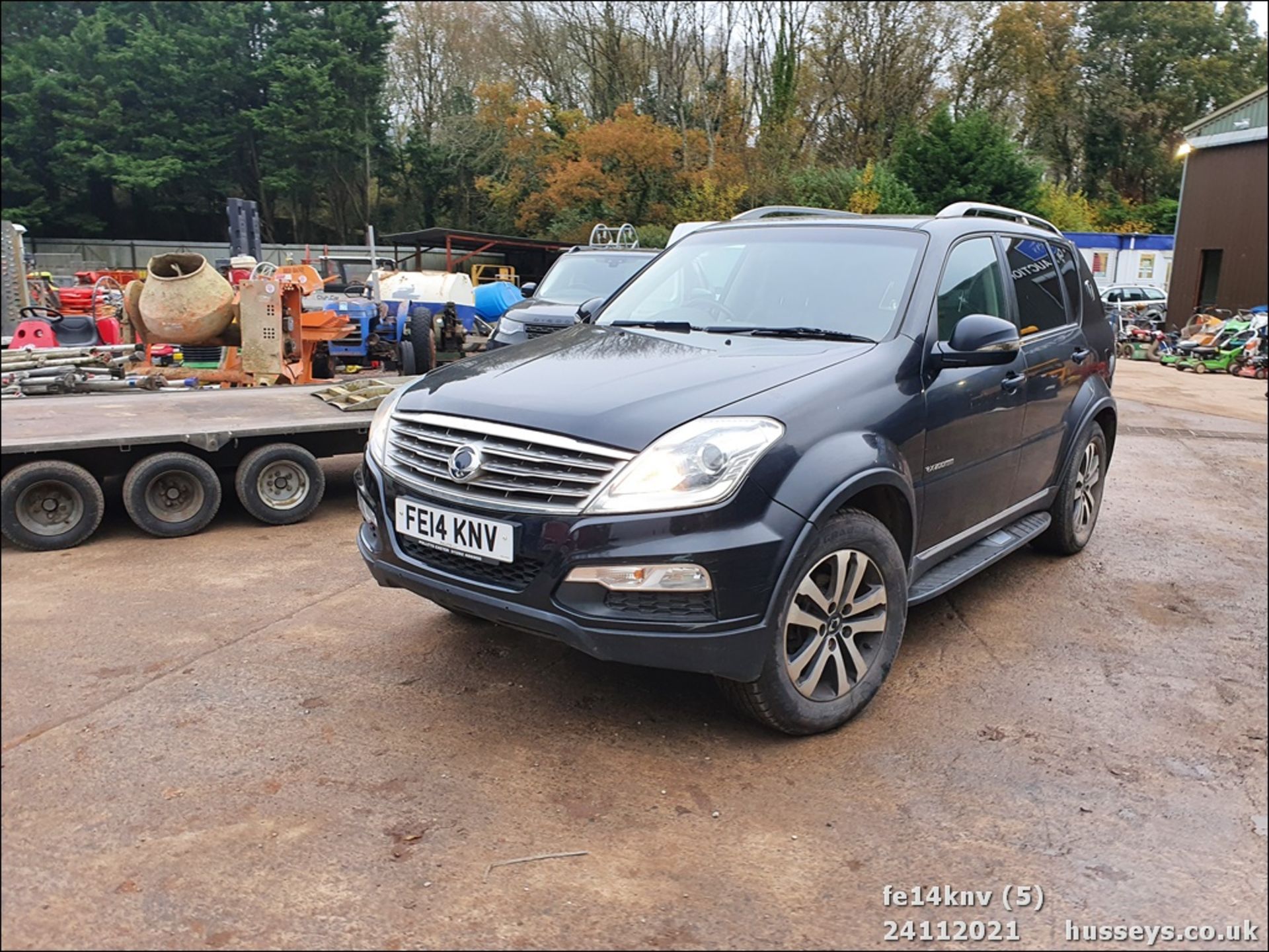 14/14 SSANGYONG REXTON EX AUTO - 1998cc 5dr Estate (Black) - Image 5 of 31