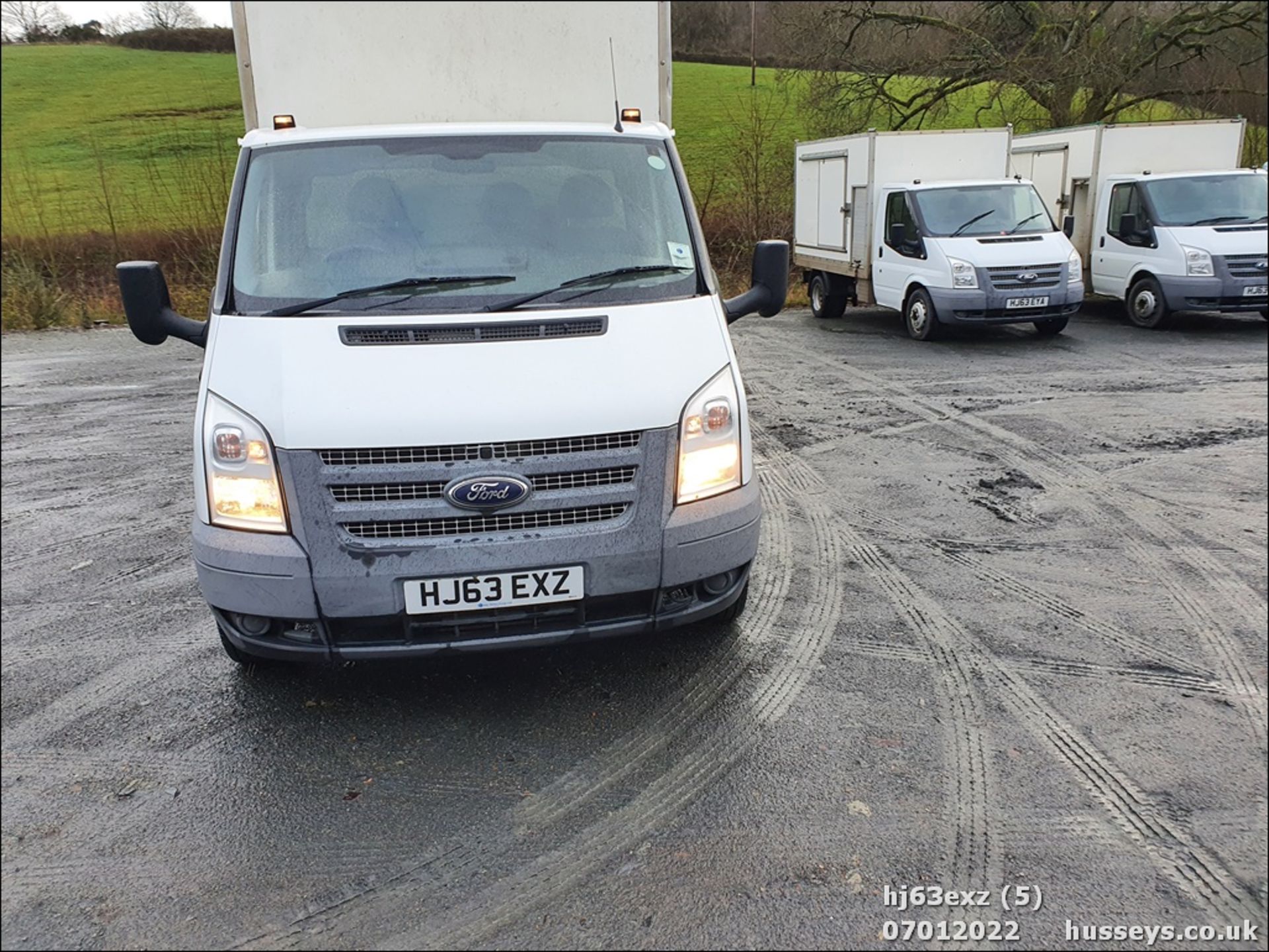 13/63 FORD TRANSIT 100 T350 RWD - 2198cc 3dr Tipper (White, 72k) - Image 8 of 30