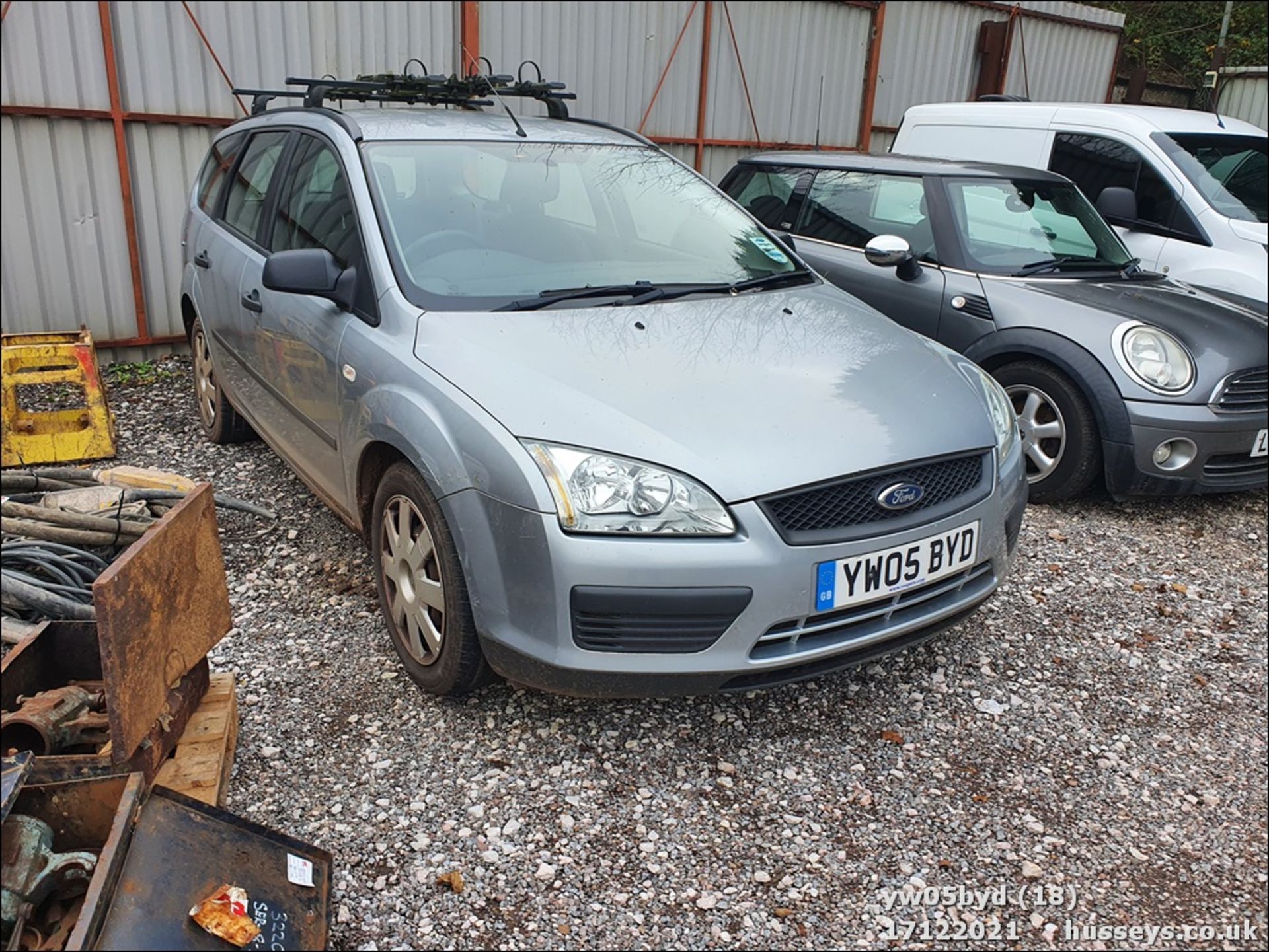 05/05 FORD FOCUS LX T - 1596cc 5dr Estate (Silver, 99k) - Image 18 of 23