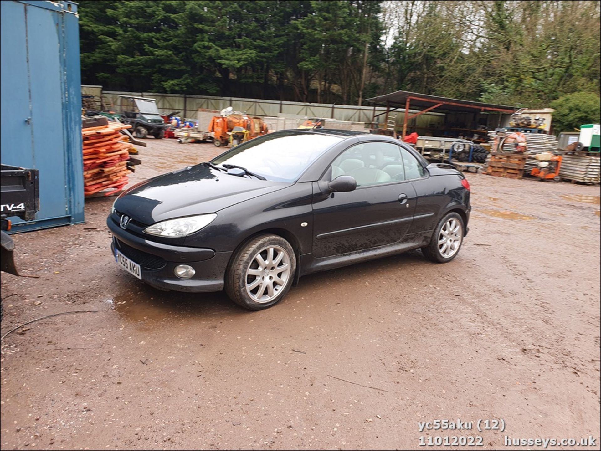 05/55 PEUGEOT 206 CC ALLURE HDI - 1560cc 2dr Convertible (Black, 100k) - Image 12 of 28