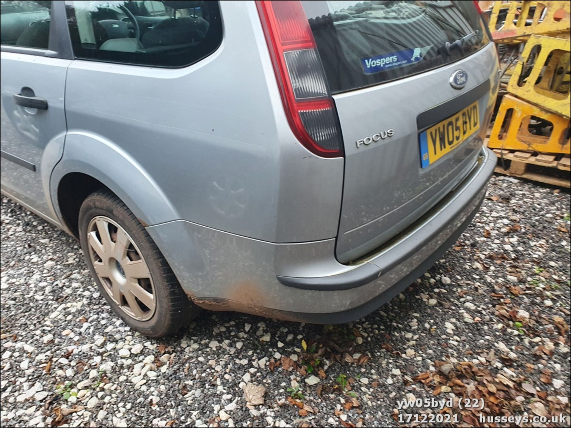 05/05 FORD FOCUS LX T - 1596cc 5dr Estate (Silver, 99k) - Image 22 of 23