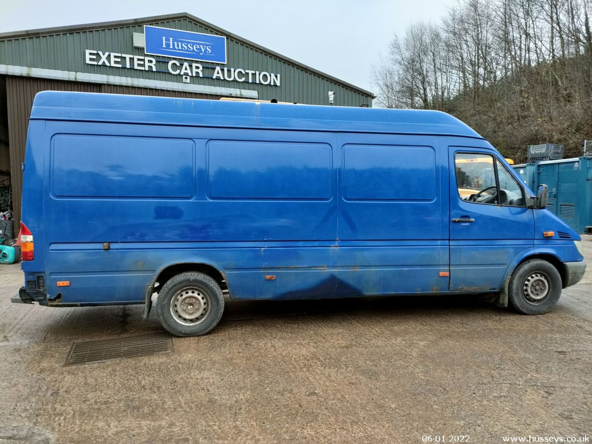 02/02 MERCEDES SPRINTER 311 CDI LWB - 2151cc 5dr Van (Blue) - Image 18 of 27