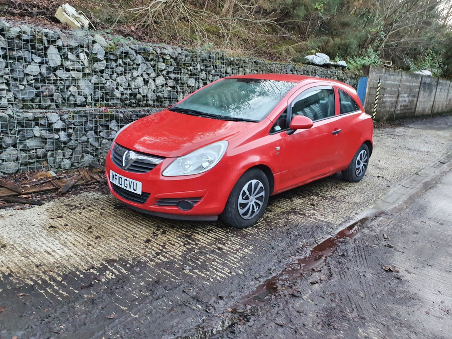 10/10 VAUXHALL CORSA S ECOFLEX - 998cc 3dr Hatchback (Red, 133k) - Image 4 of 28