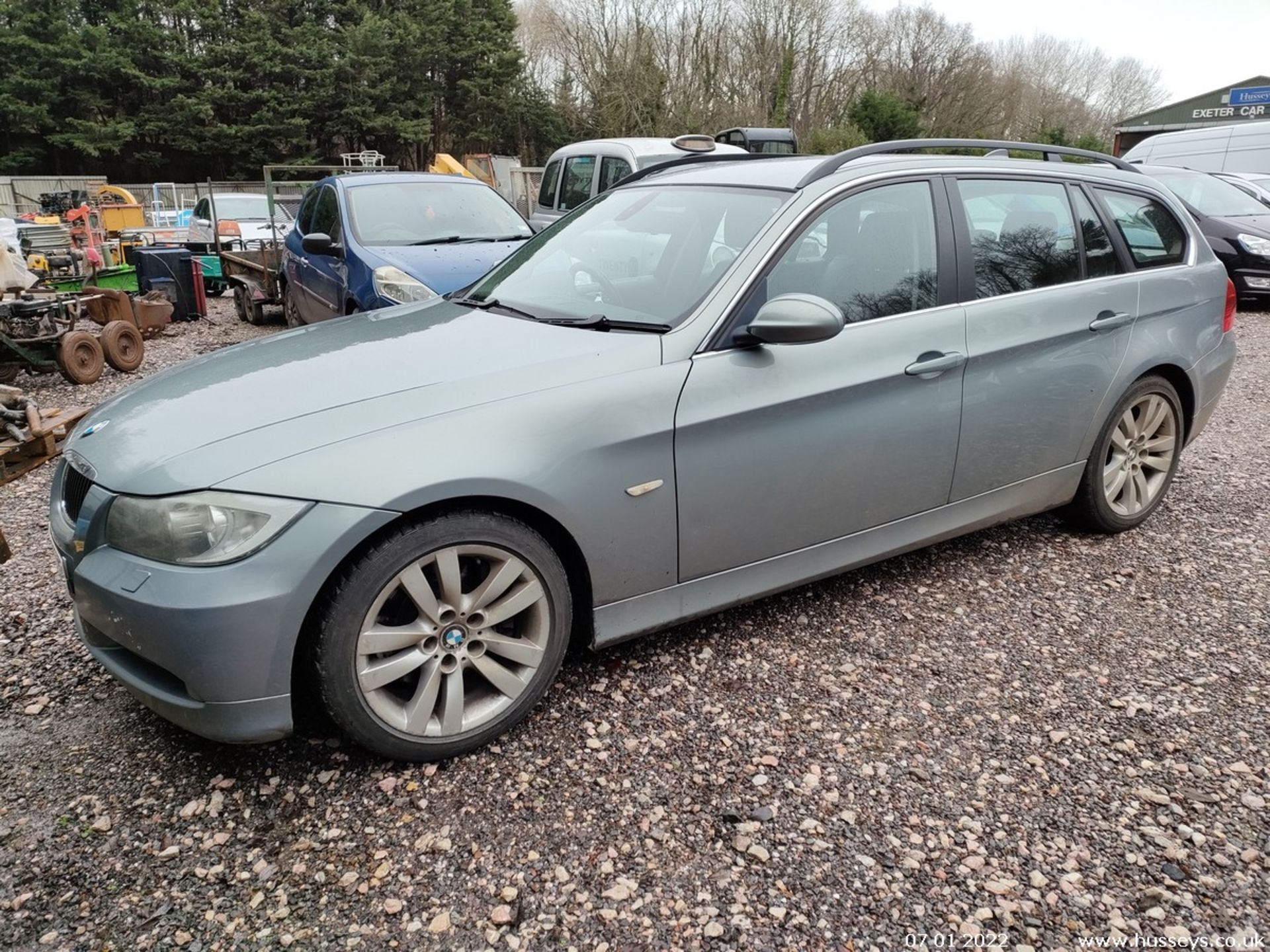 07/57 BMW 330I SE TOURING AUTO - 2996cc 5dr Estate (Blue/grey, 138k) - Image 14 of 23