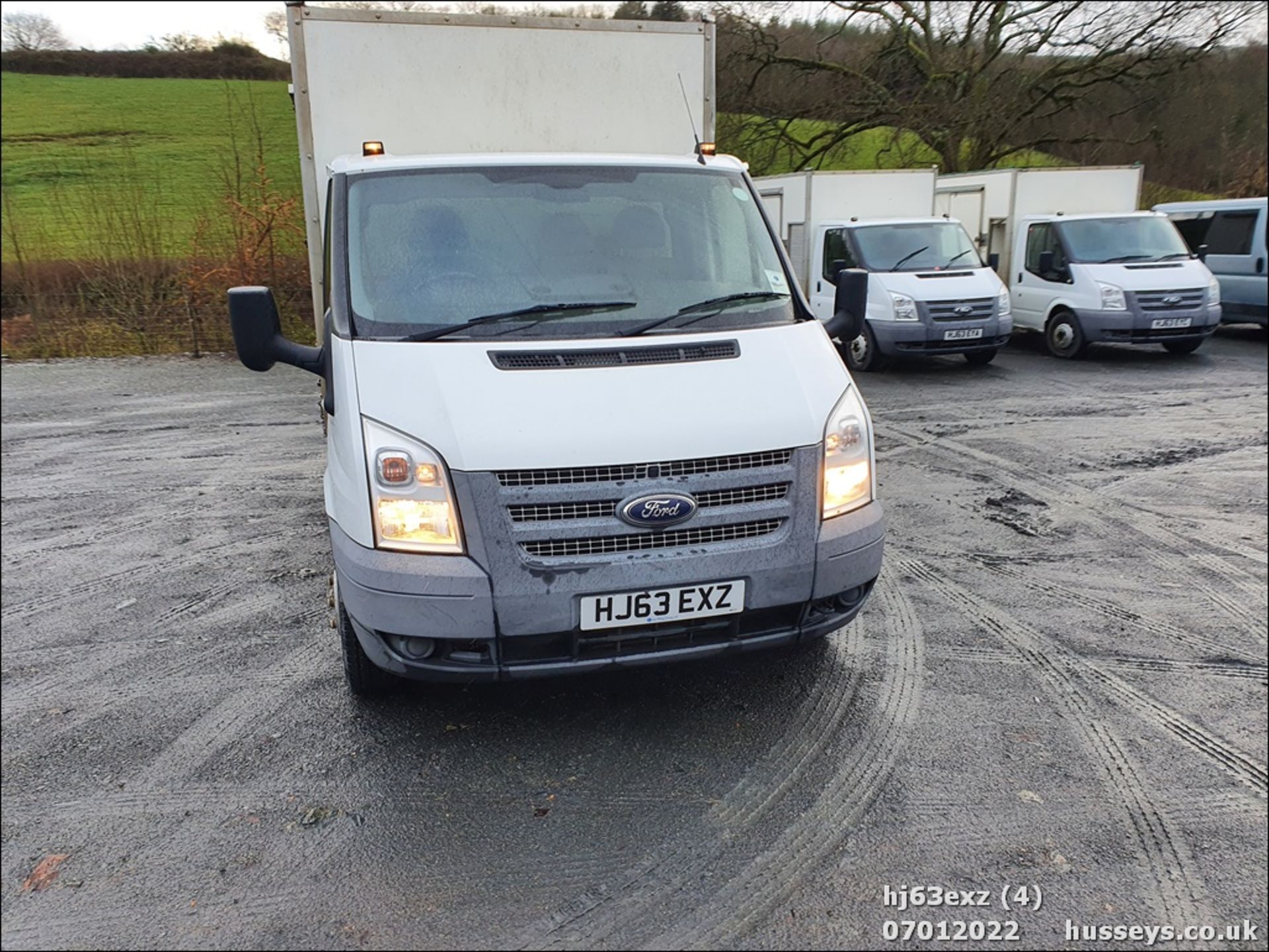 13/63 FORD TRANSIT 100 T350 RWD - 2198cc 3dr Tipper (White, 72k) - Image 7 of 30