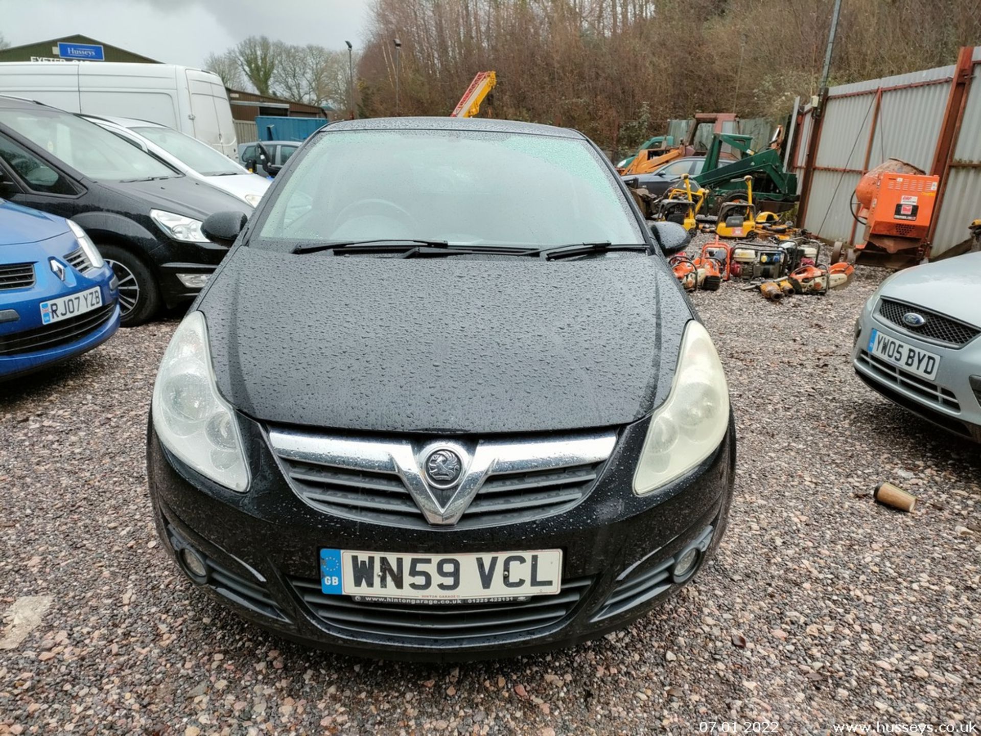 09/59 VAUXHALL CORSA SXI A/C - 1229cc 3dr Hatchback (Black, 125k) - Image 3 of 20