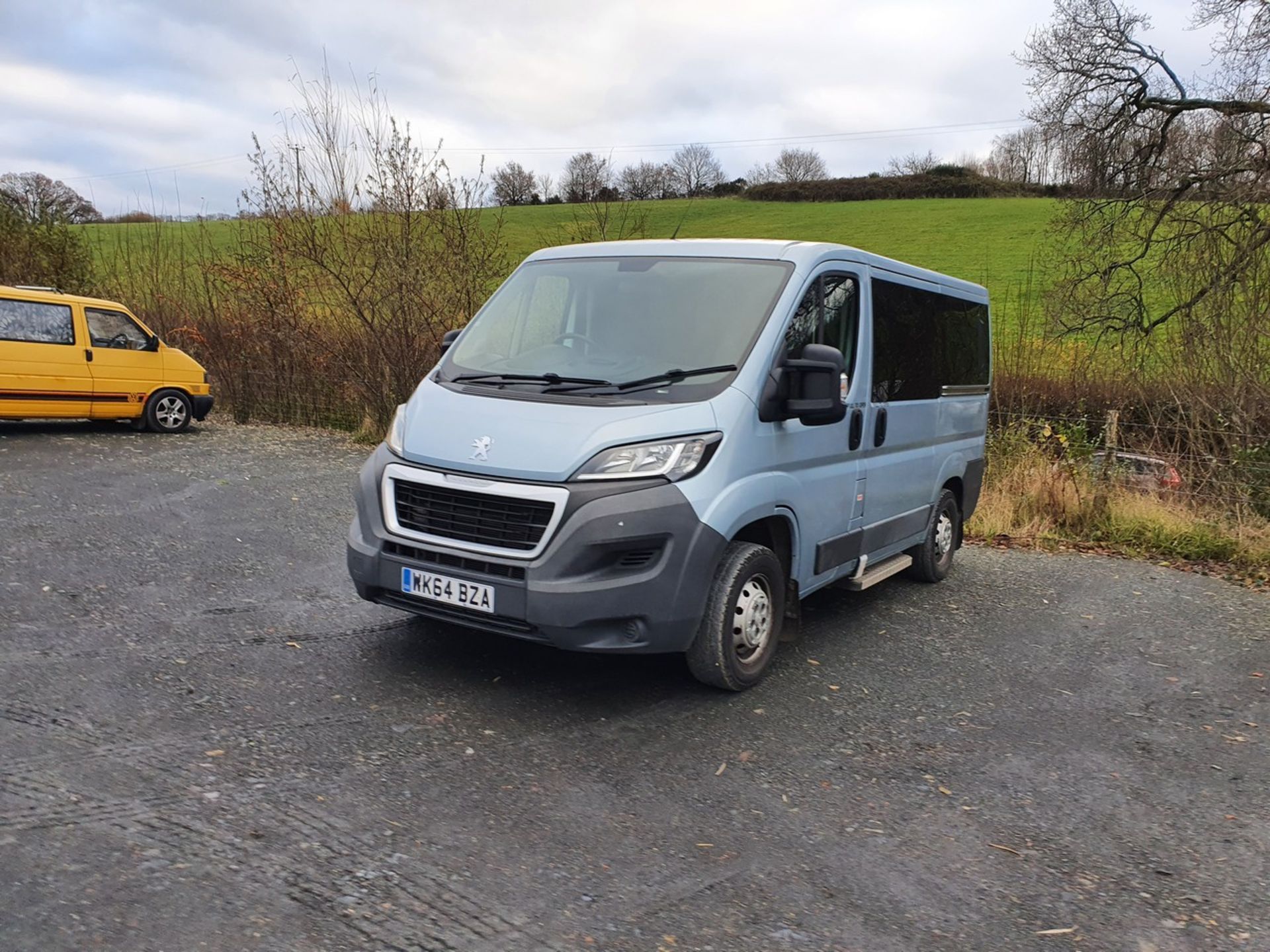 15/64 PEUGEOT BOXER 333 L1H1 HDI - 2198cc 5dr Minibus (Blue, 9k) - Image 4 of 36