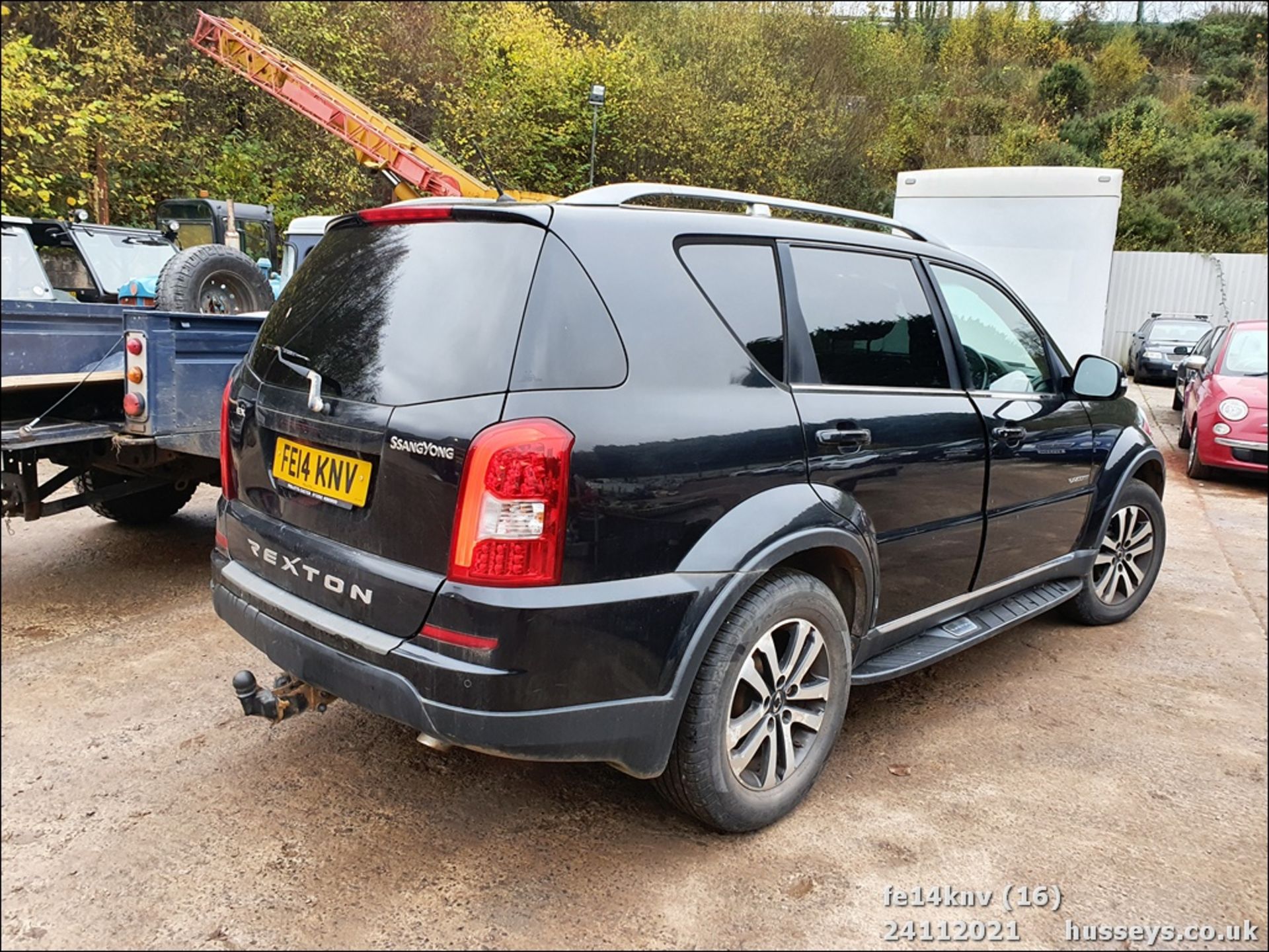 14/14 SSANGYONG REXTON EX AUTO - 1998cc 5dr Estate (Black) - Image 16 of 31