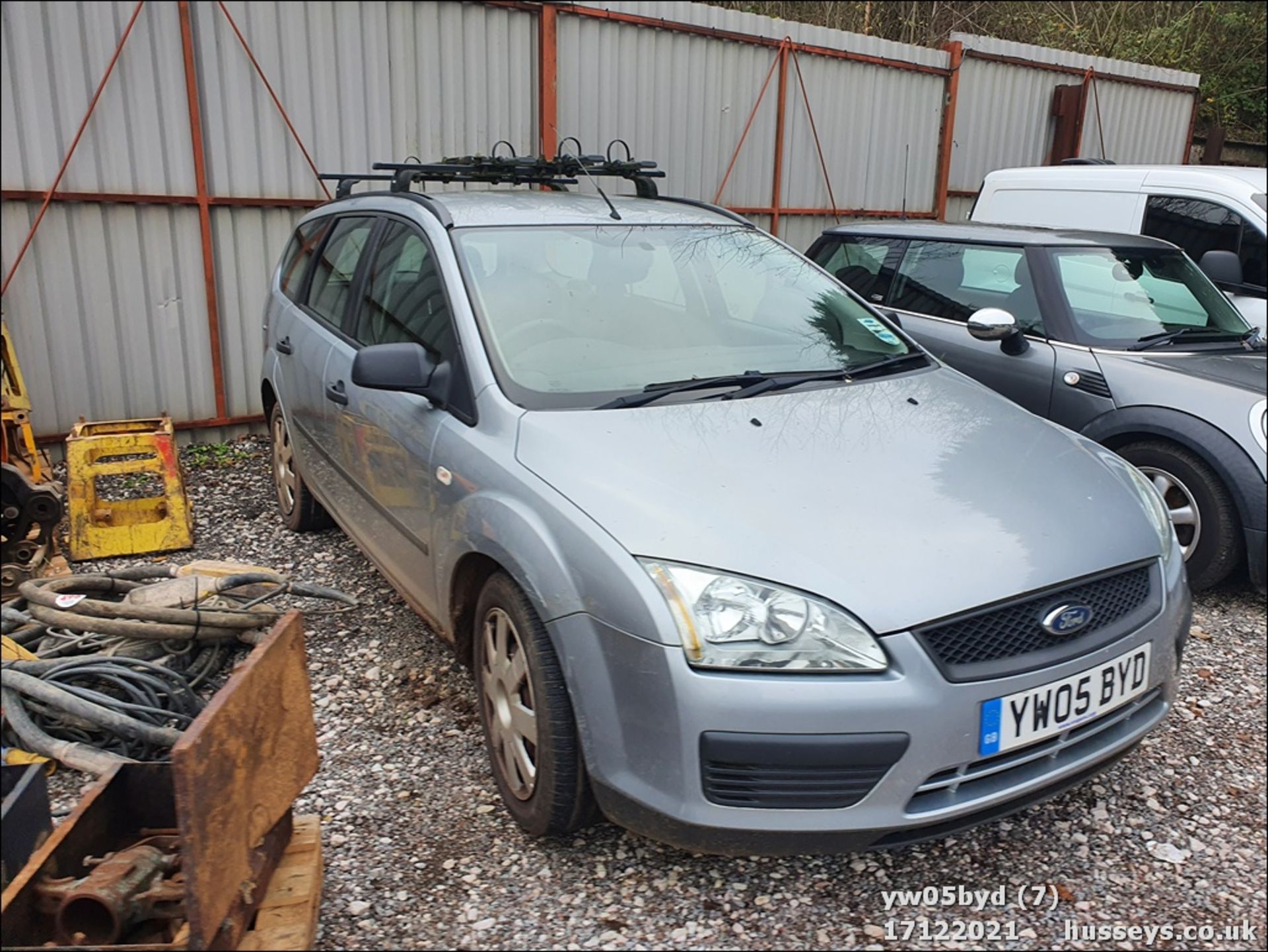 05/05 FORD FOCUS LX T - 1596cc 5dr Estate (Silver, 99k) - Image 7 of 23