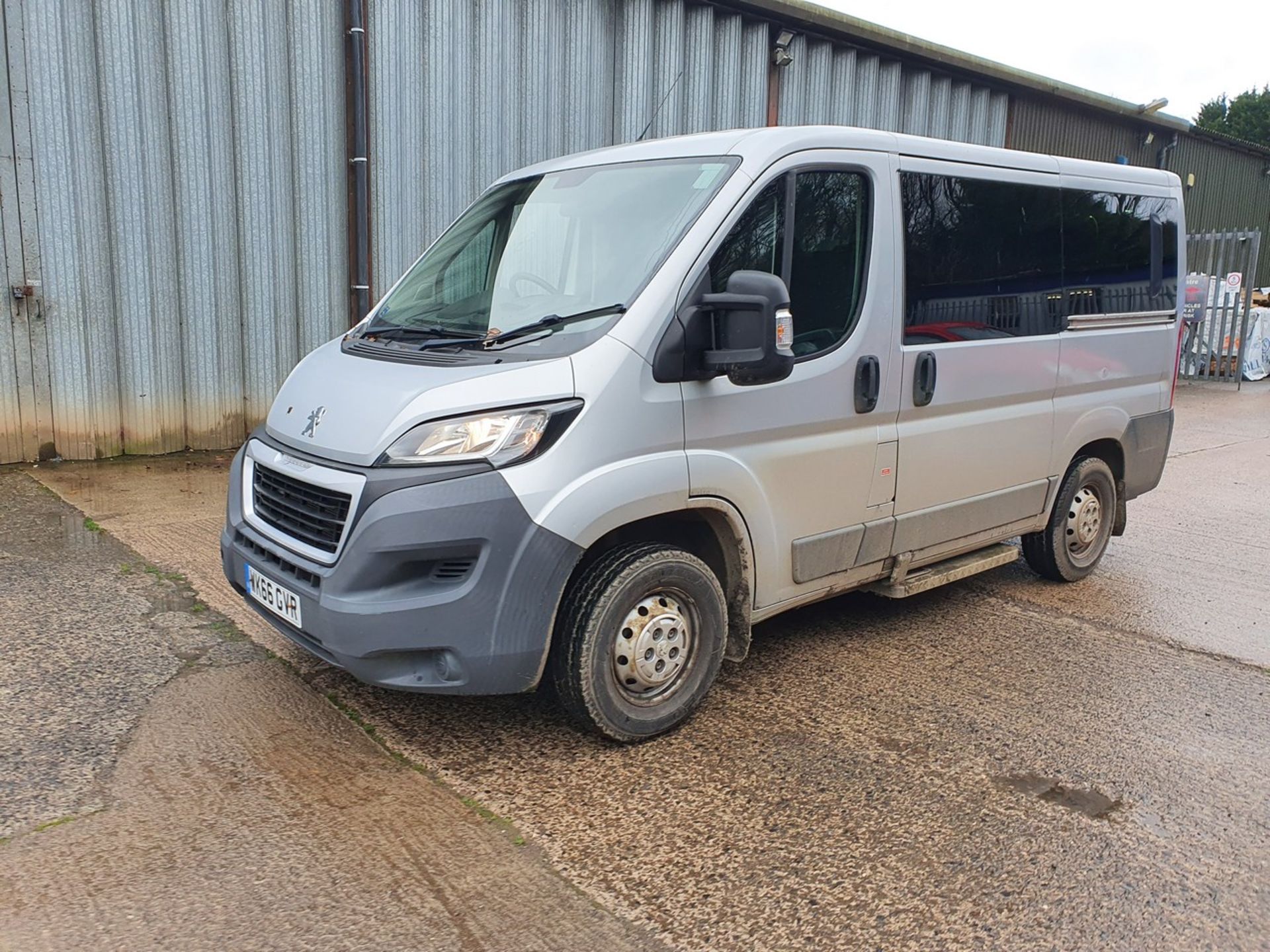 16/66 PEUGEOT BOXER 333 L1H1 HDI - 2198cc 5dr Minibus (Silver, 16k) - Image 12 of 33