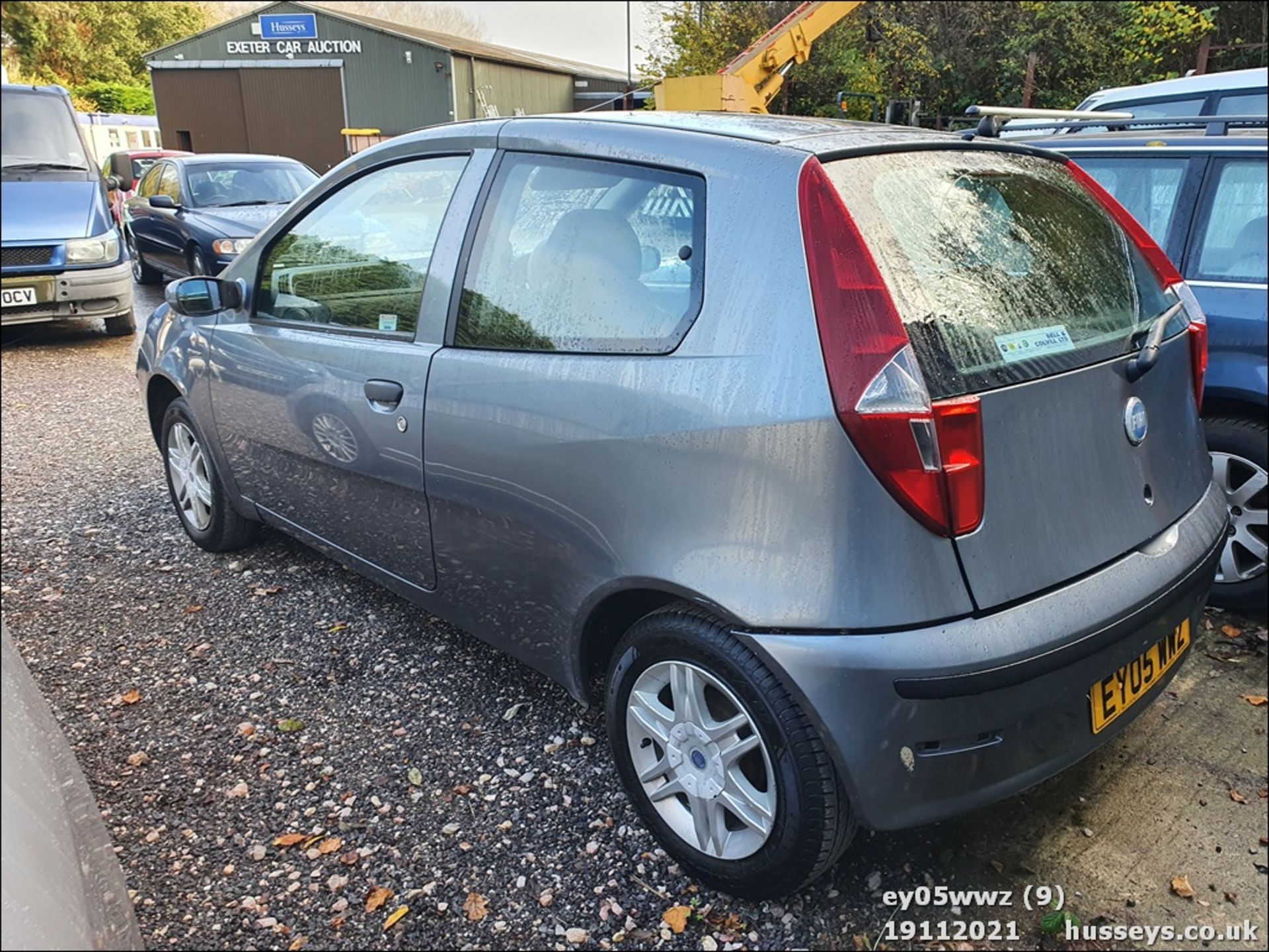 05/05 FIAT PUNTO DYNAMIC 8V - 1242cc 3dr Hatchback (Grey) - Image 9 of 20