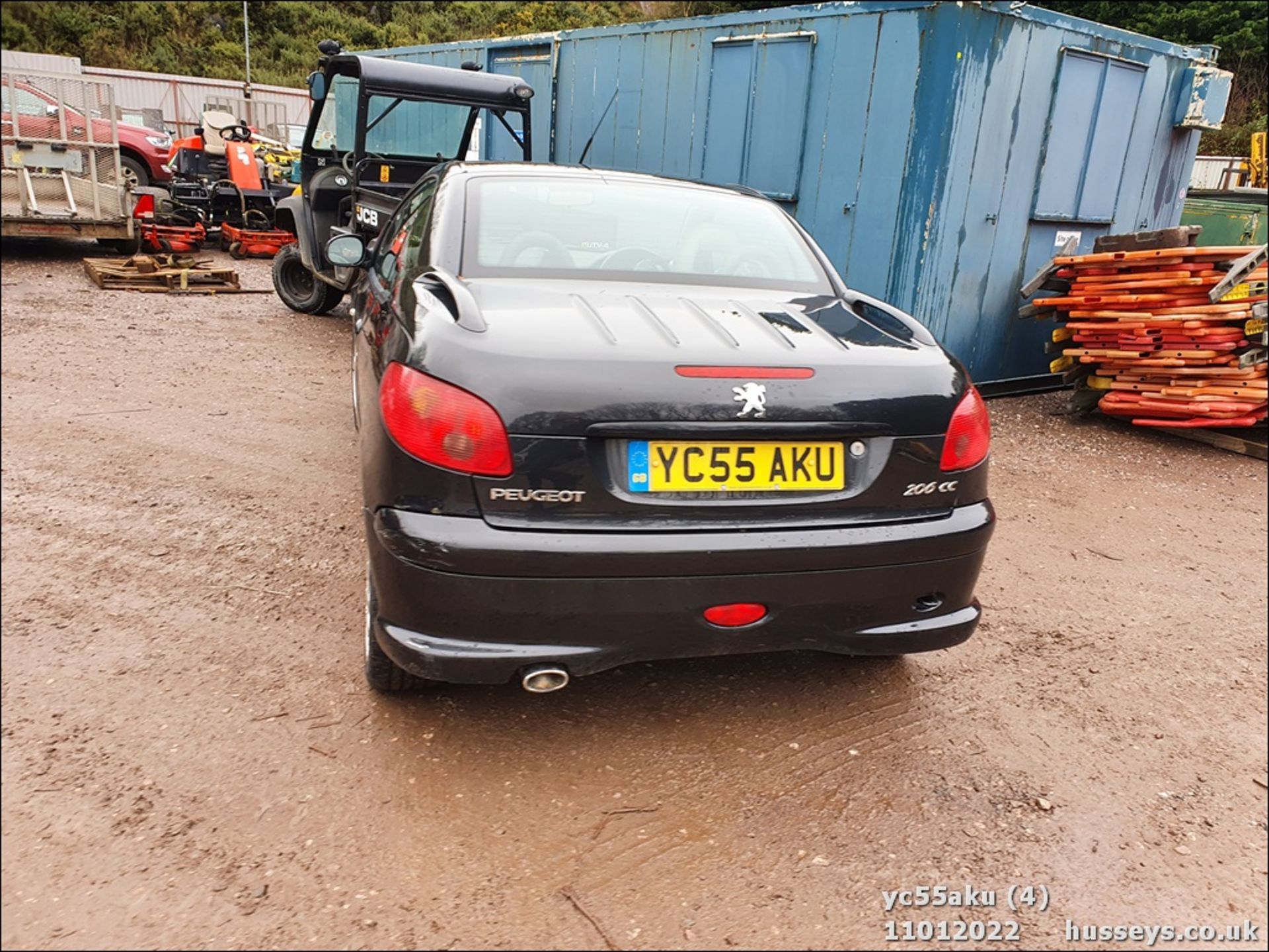 05/55 PEUGEOT 206 CC ALLURE HDI - 1560cc 2dr Convertible (Black, 100k) - Image 5 of 28