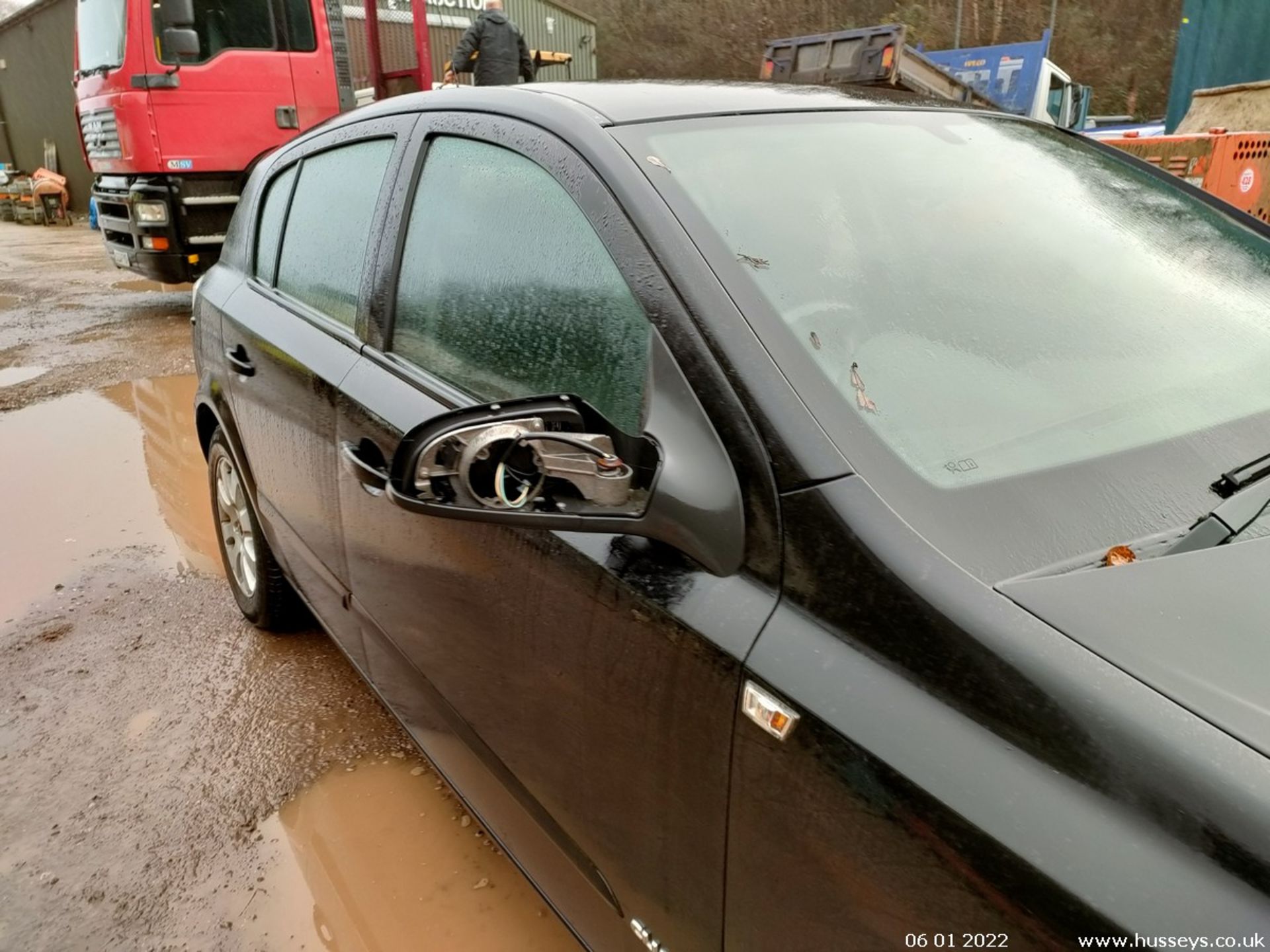 06/06 VAUXHALL ASTRA CLUB CDTI - 1686cc 5dr Hatchback (Black) - Image 3 of 22