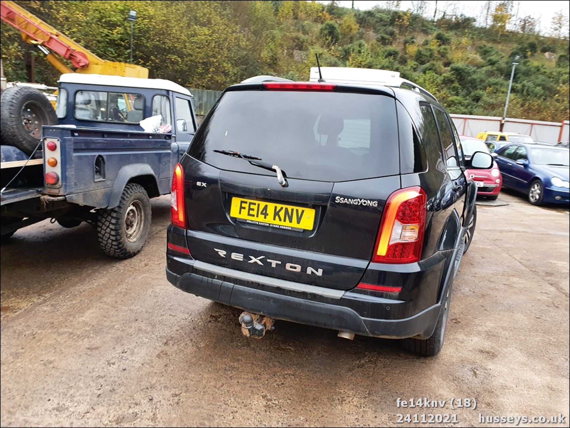 14/14 SSANGYONG REXTON EX AUTO - 1998cc 5dr Estate (Black) - Image 18 of 31